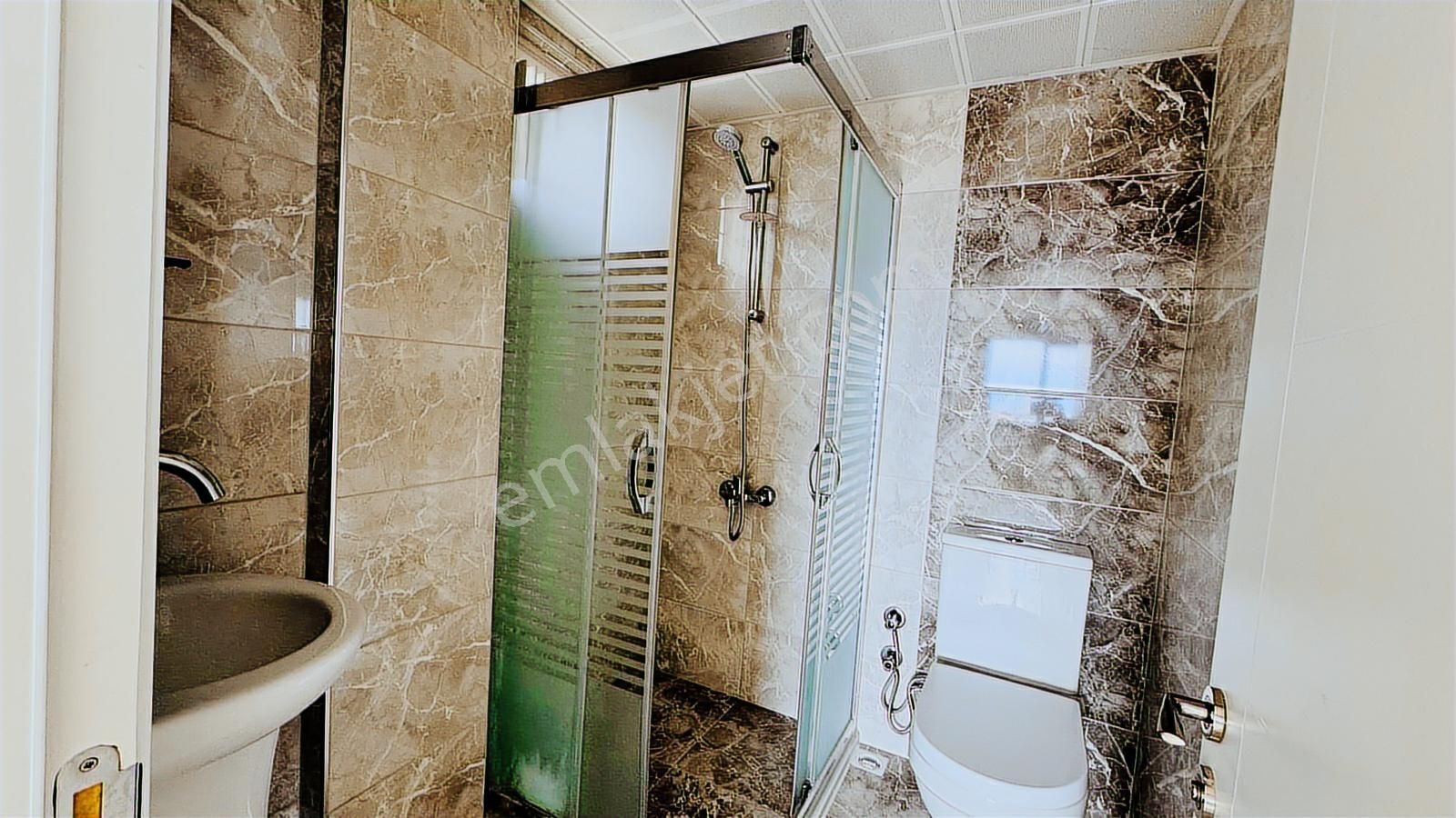 Foça Yenibağarası Mah. Kiralık Kapalı Mutfaklı 2+1 Daire - Görsel 6