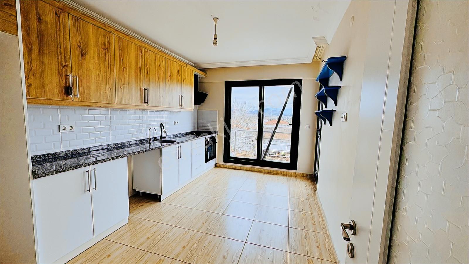 Foça Yenibağarası Mah. Kiralık Kapalı Mutfaklı 2+1 Daire - Görsel 27