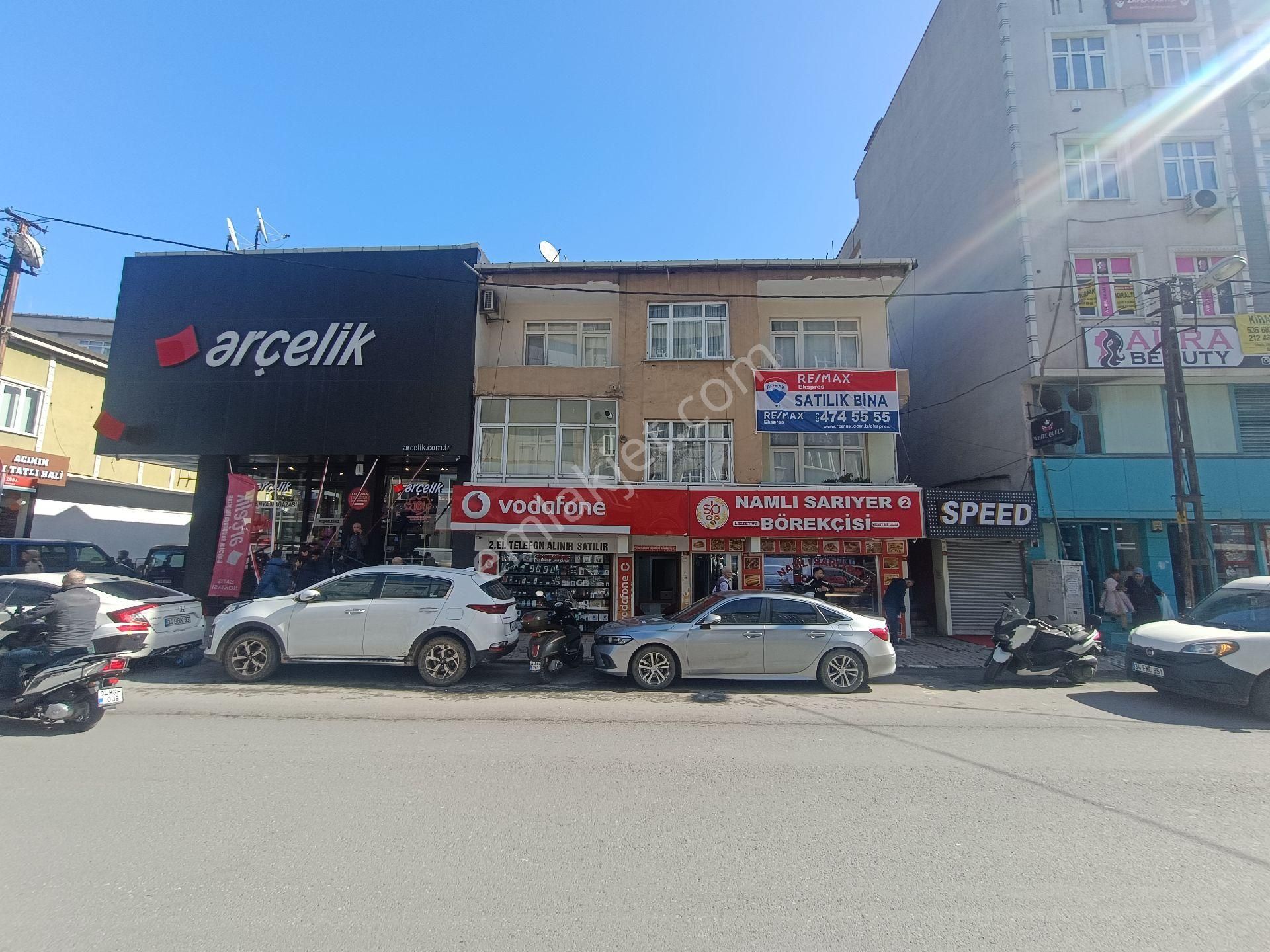 Bağcılar Osmangazi Caddesi Üzerinde Satılık Bina+arsa