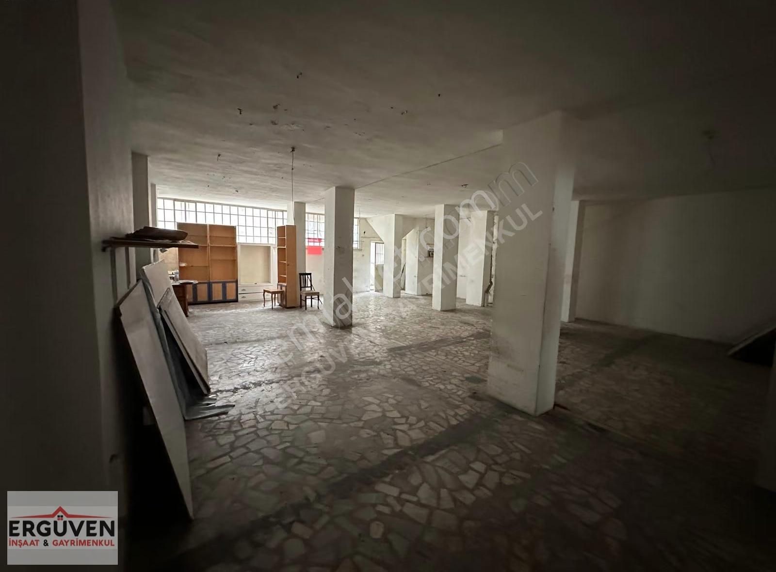 Kiralık 200m² Yüksek Girişli Dükkan - Her İşe Uygun - Görsel 12