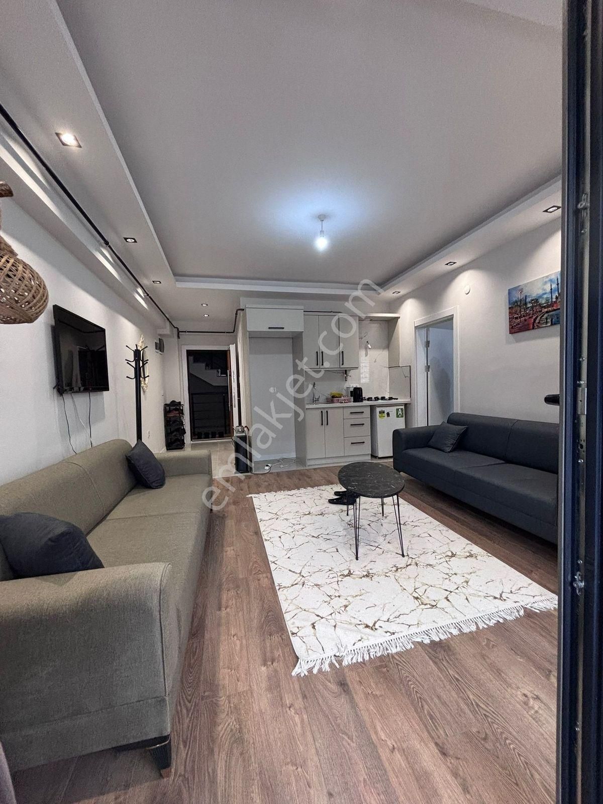 Öğretmenden Ela Bahriye Bulvarında 1+1 Satılık Kiracılı Daire - Görsel 11