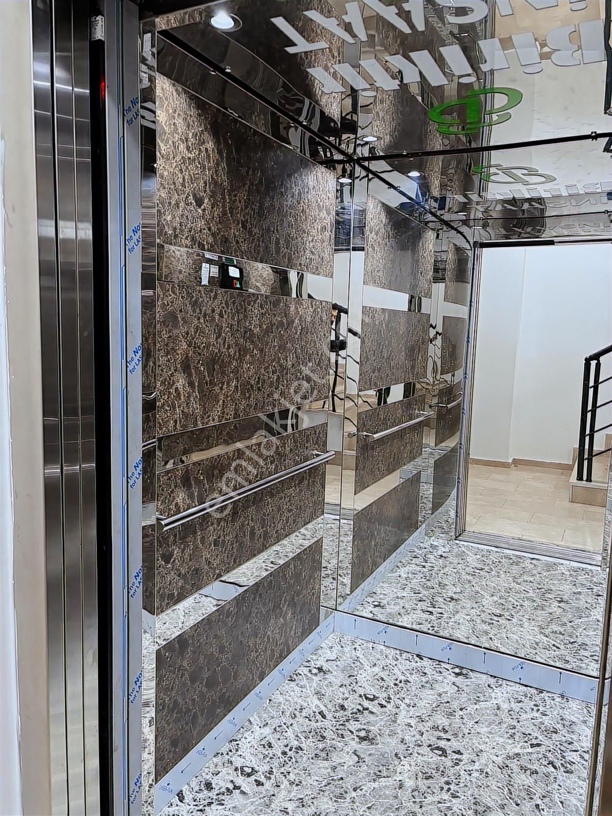 Öğretmenden Ela Bahriye Bulvarında 1+1 Satılık Kiracılı Daire - Görsel 16