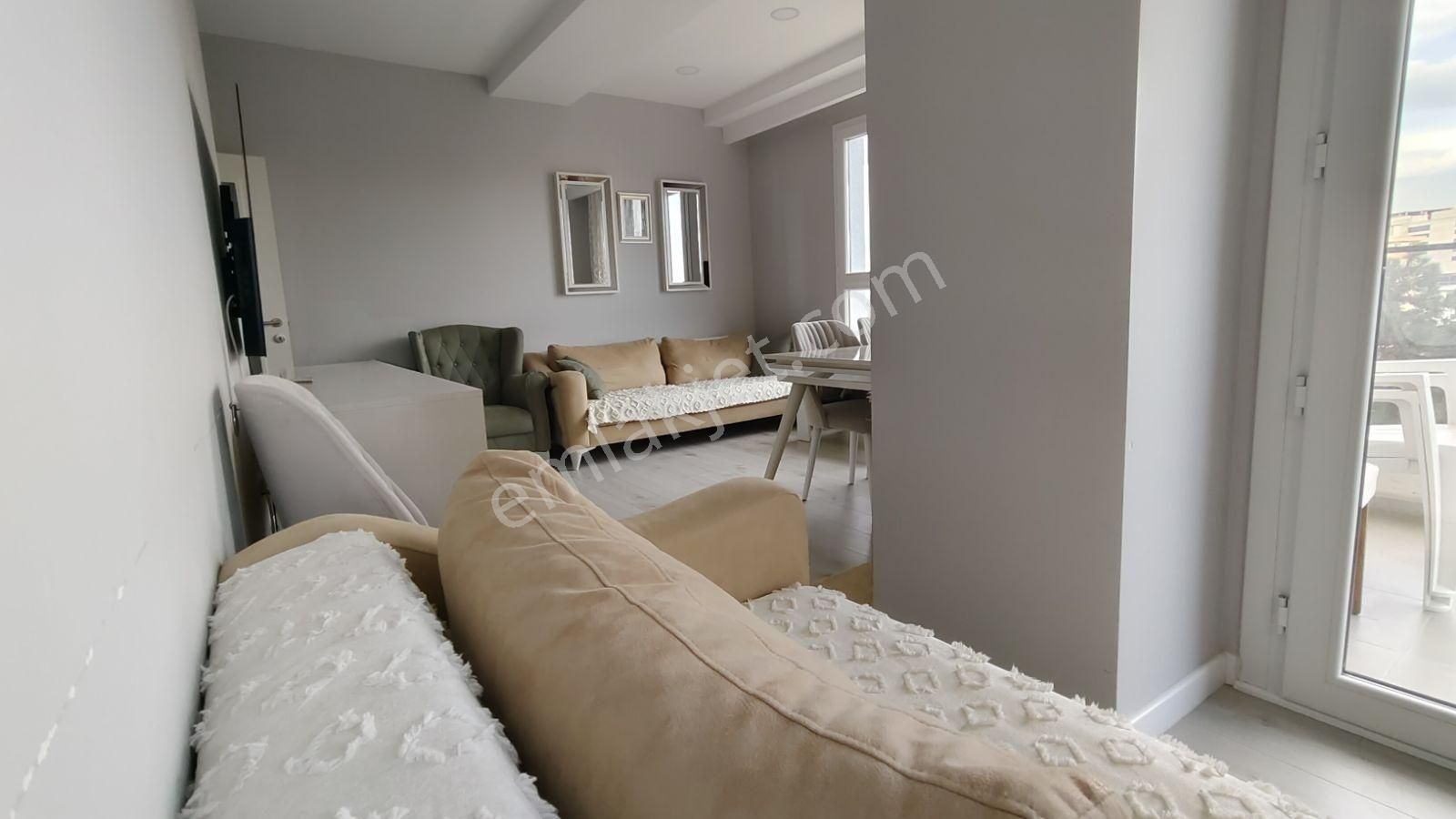 Çekmeköy Taşdelen Forest Tower Sitesi Satılık 2+1 Köşe Daire - Görsel 3