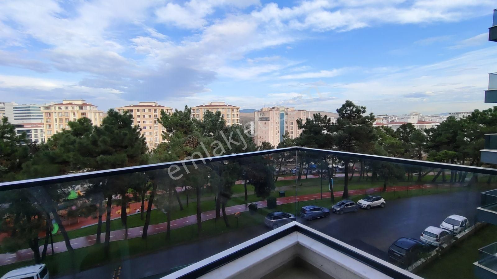 Çekmeköy Taşdelen Forest Tower Sitesi Satılık 2+1 Köşe Daire - Görsel 26