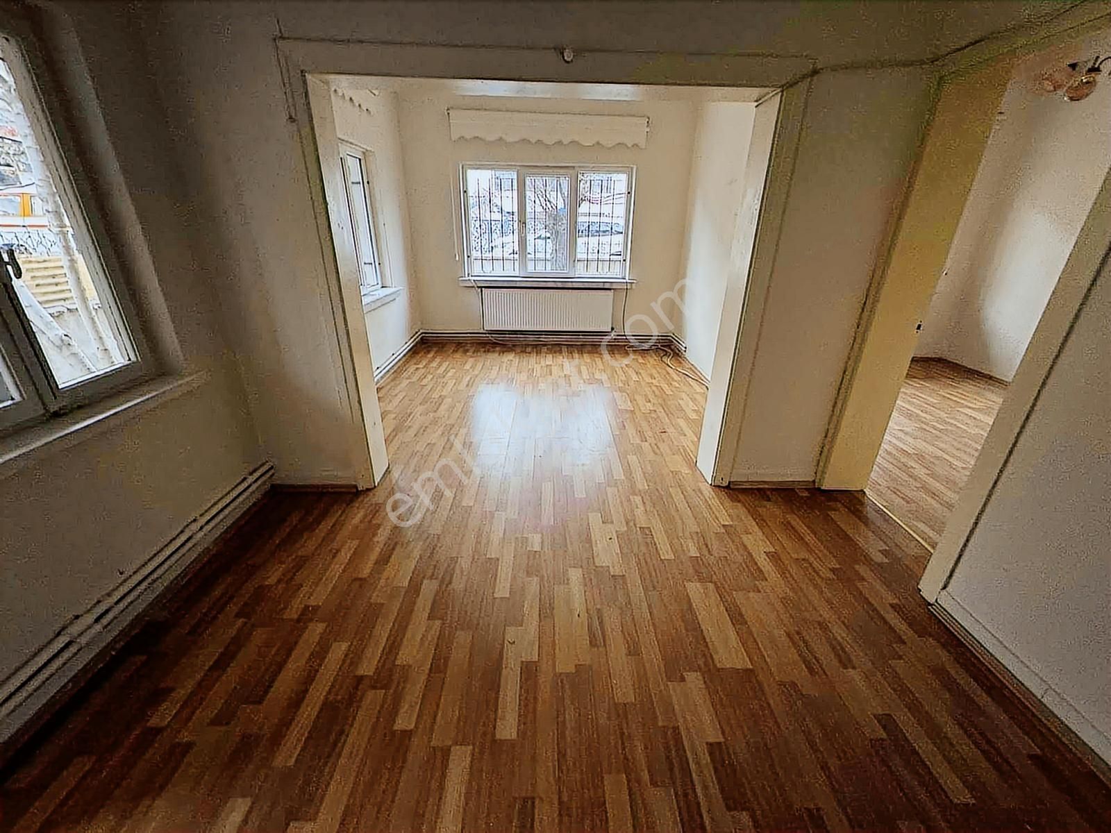 Ertuğrulgazi Mah. Çevre Yolu Yakını Bahçeli Müstakil 2+1 Daire - Görsel 5