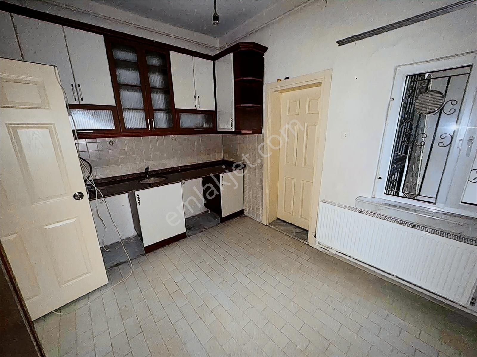 Ertuğrulgazi Mah. Çevre Yolu Yakını Bahçeli Müstakil 2+1 Daire - Görsel 8