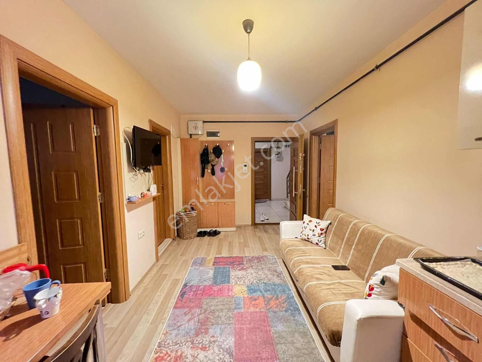 Fiyat Düştü! Yamaner'den Dumlupınarda 2+1 Eşyalı Daire - Görsel 8