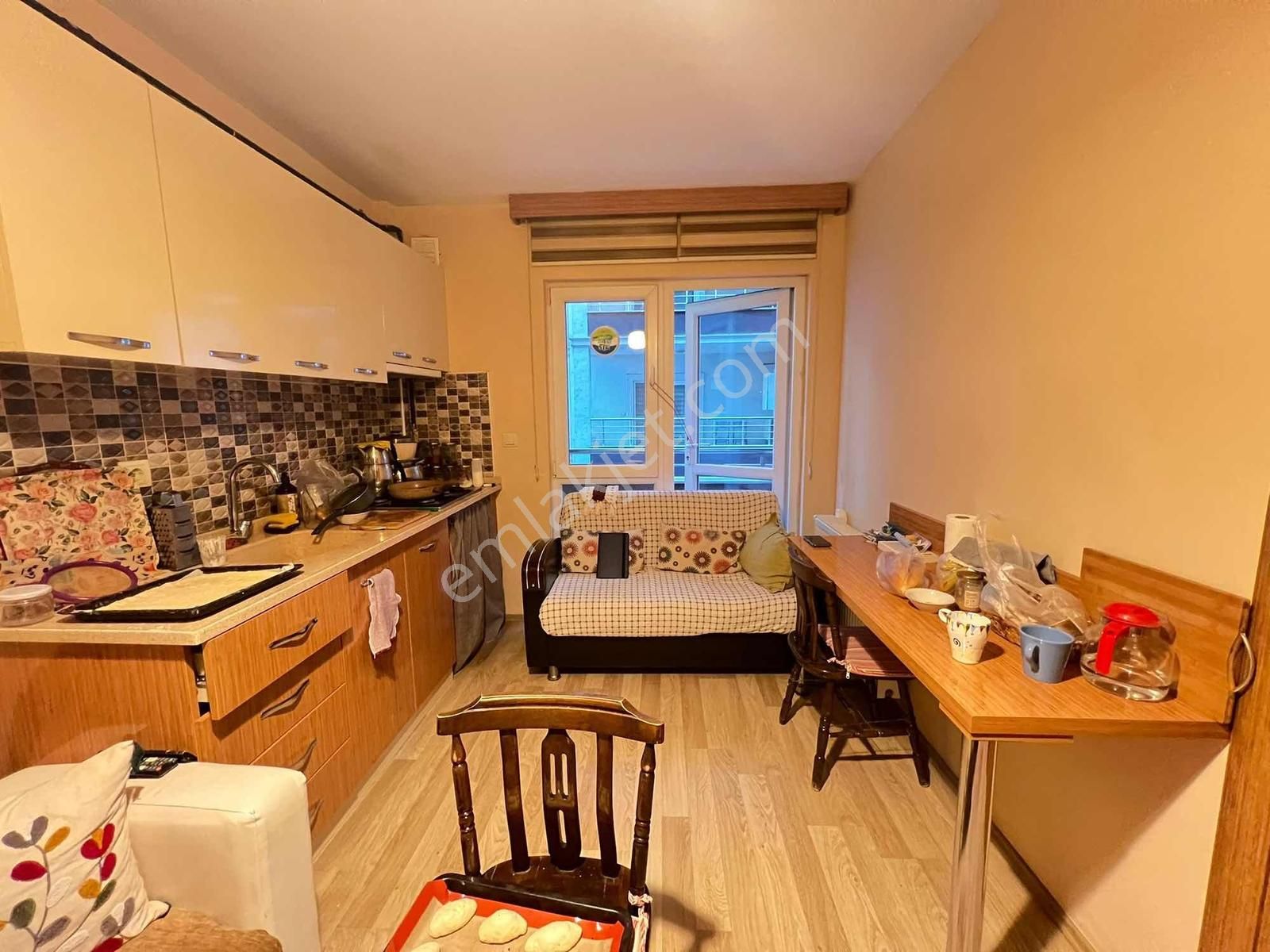 Fiyat Düştü! Yamaner'den Dumlupınarda 2+1 Eşyalı Daire - Görsel 9