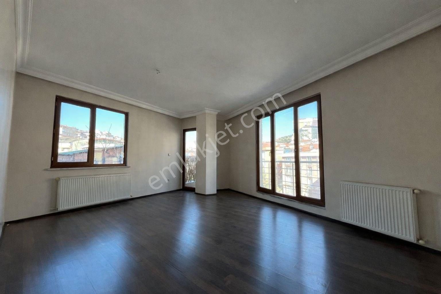 Çeliktepe Toplu Taşımaya Yakın,2+1,balkonlu,yeni Bina Artum'dan