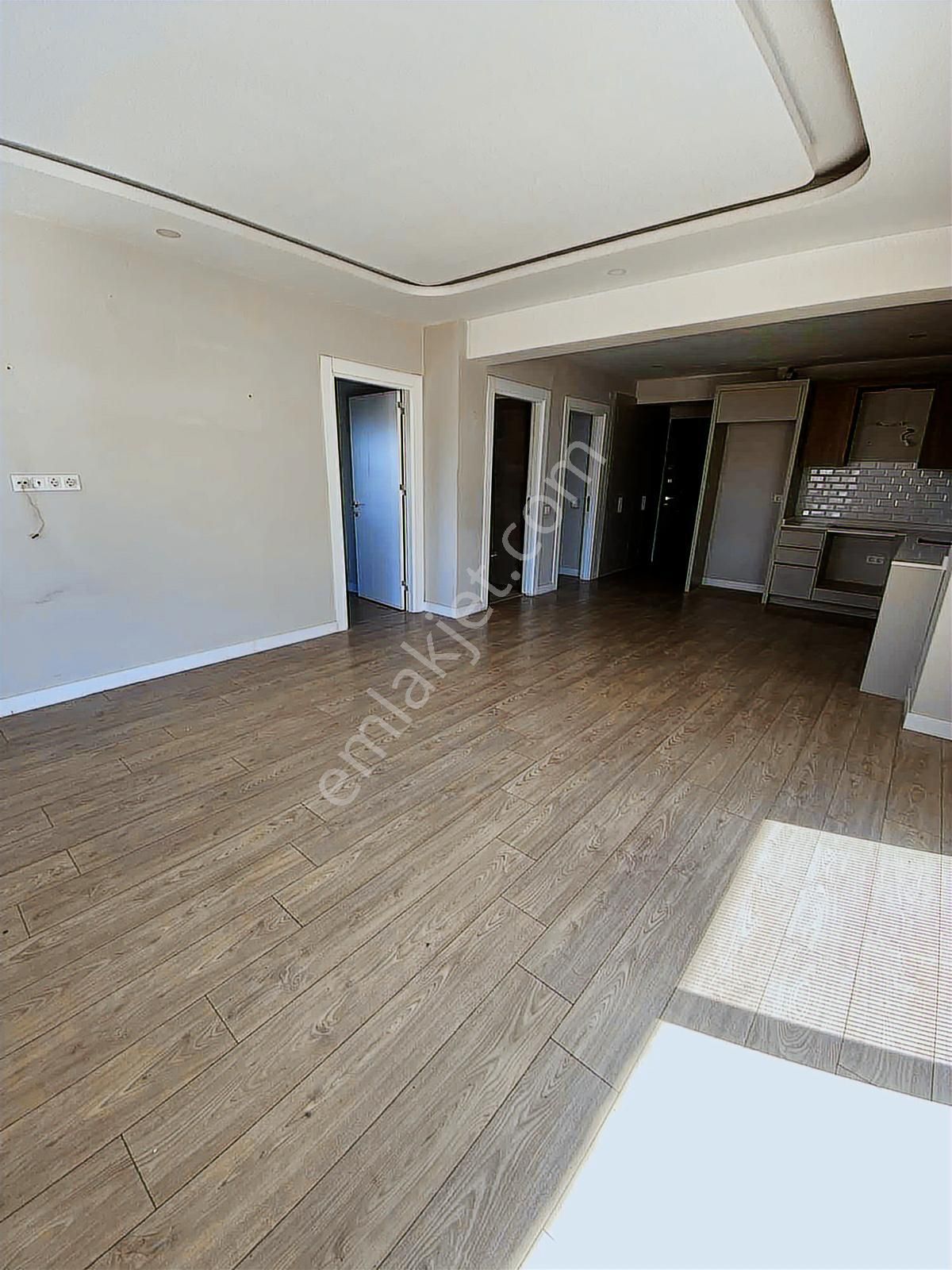 Çok Geniş Kiralık 2+1 - Görsel 3