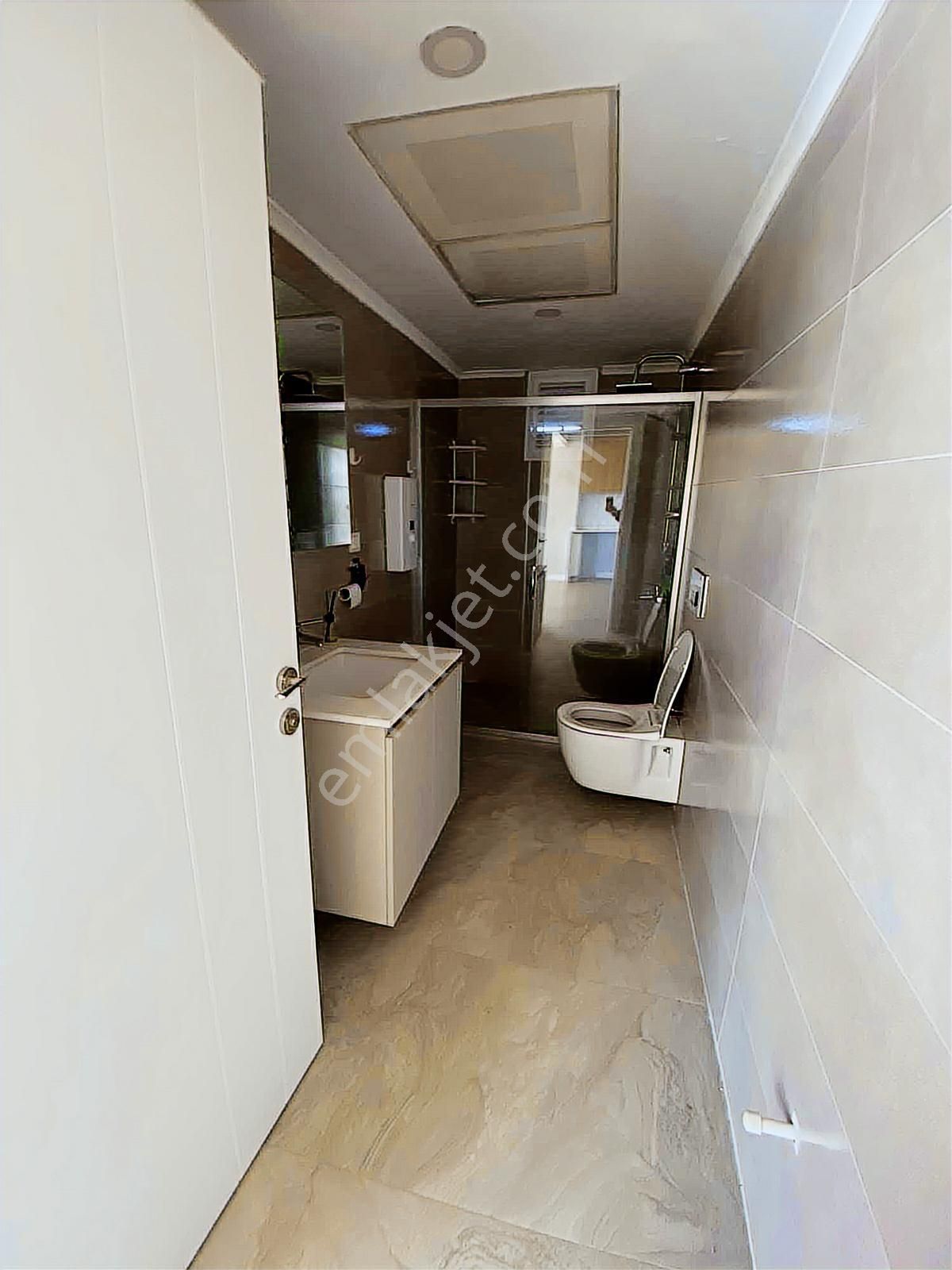 Çok Geniş Kiralık 2+1 - Görsel 12