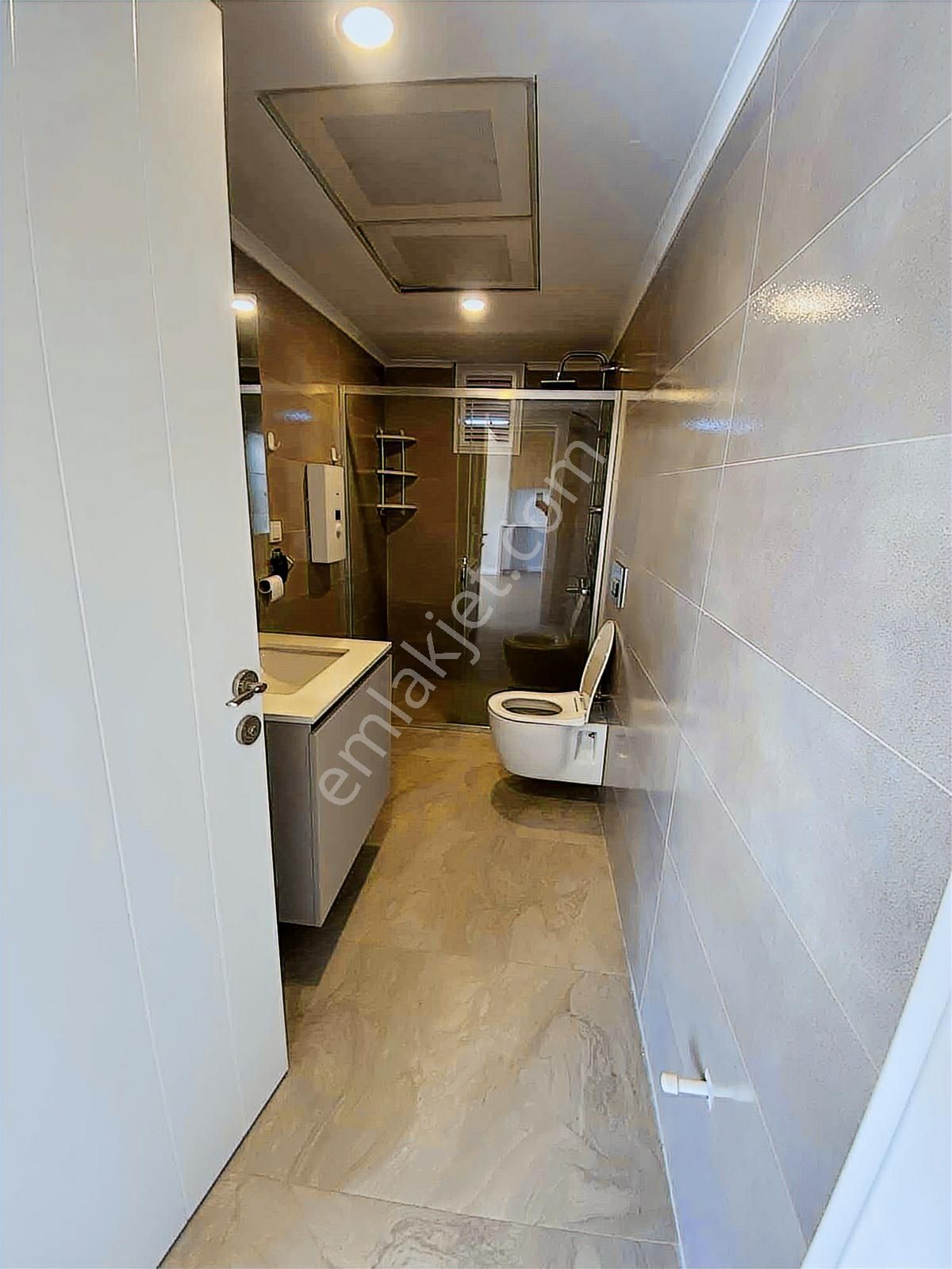 Çok Geniş Kiralık 2+1 - Görsel 5