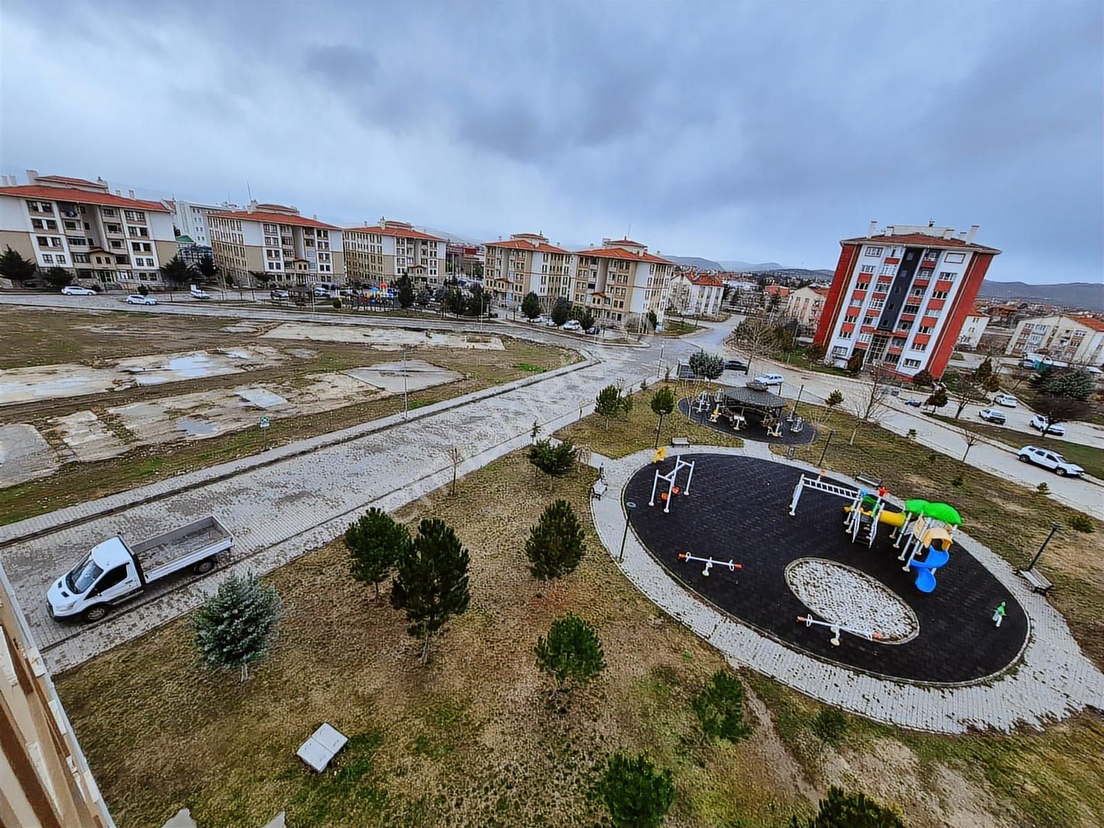 İlbey // Şuhut Yeni Tokilerde "tapusu Hazır" 2+1 Daire - Görsel 16