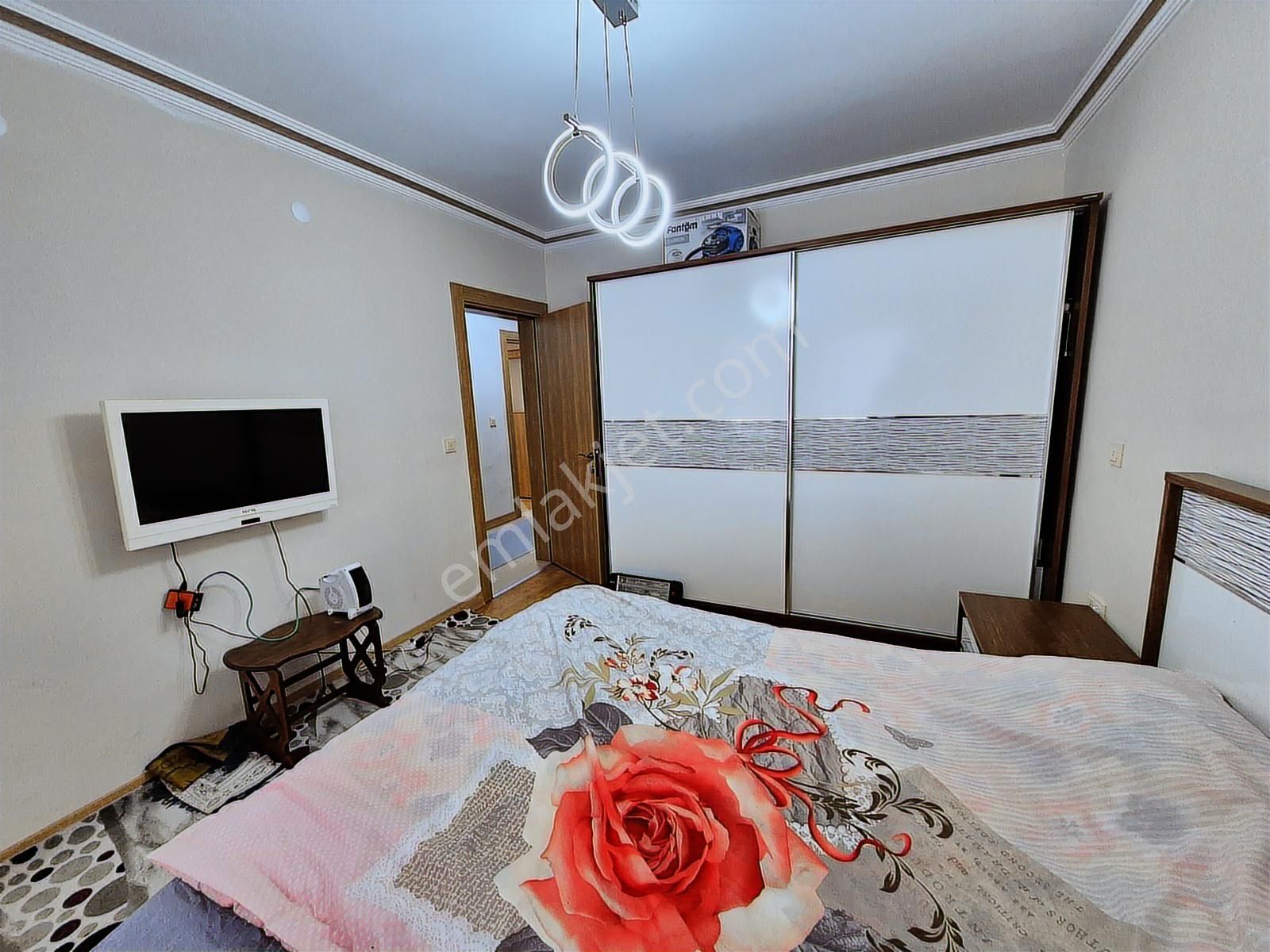 İlbey // Şuhut Yeni Tokilerde "tapusu Hazır" 2+1 Daire - Görsel 3