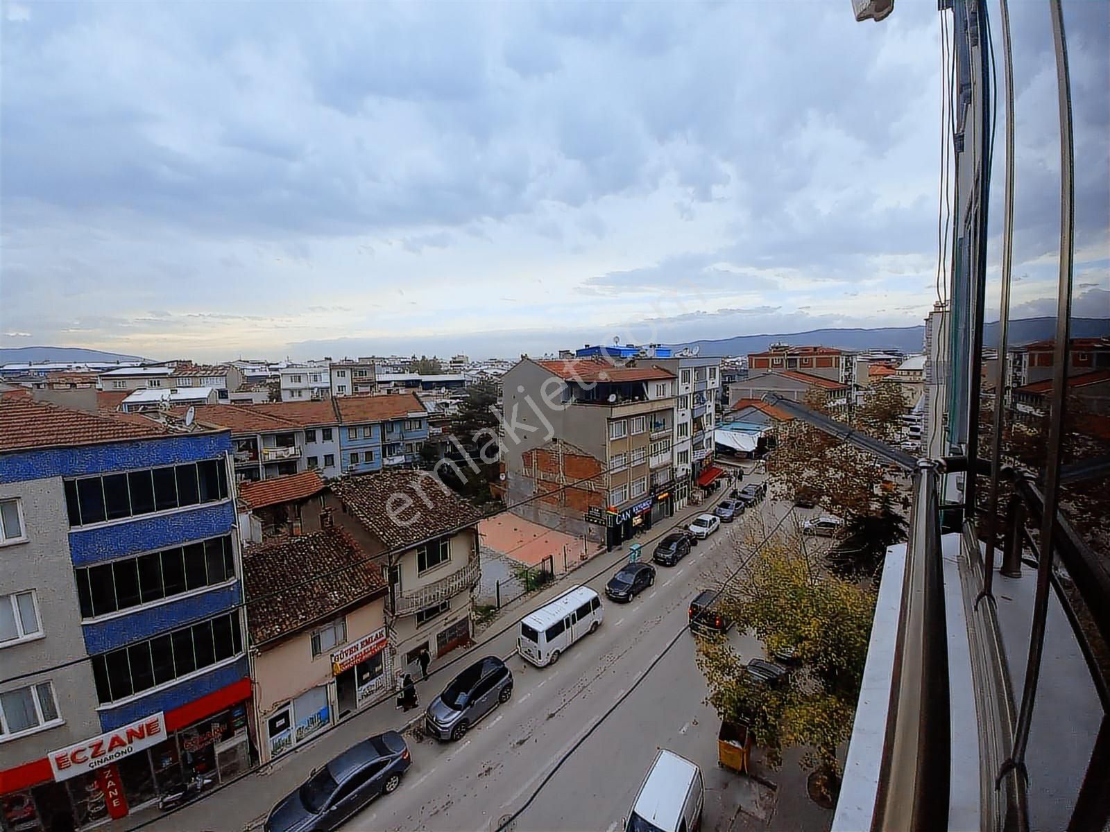 Atatürk Caddesi Üzeri Asansörlü Kiralık 3+1 Daîre - Görsel 18