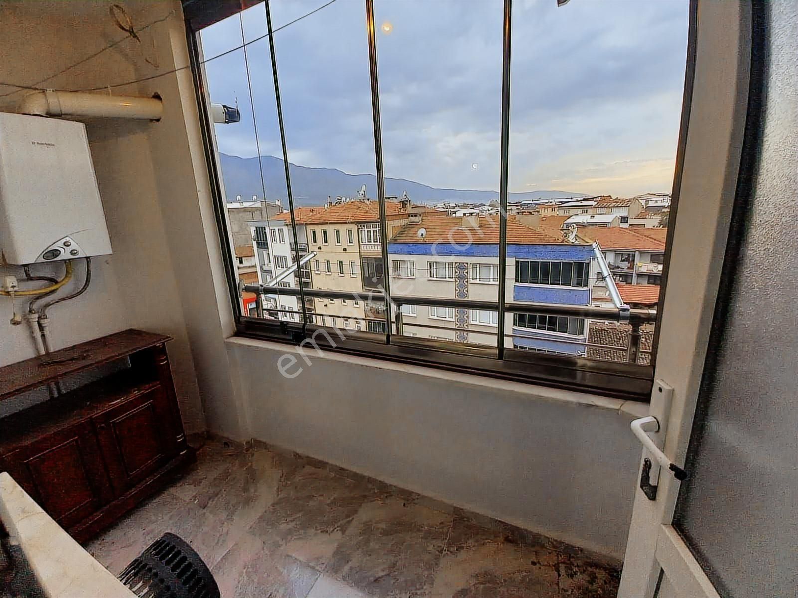 Atatürk Caddesi Üzeri Asansörlü Kiralık 3+1 Daîre - Görsel 12