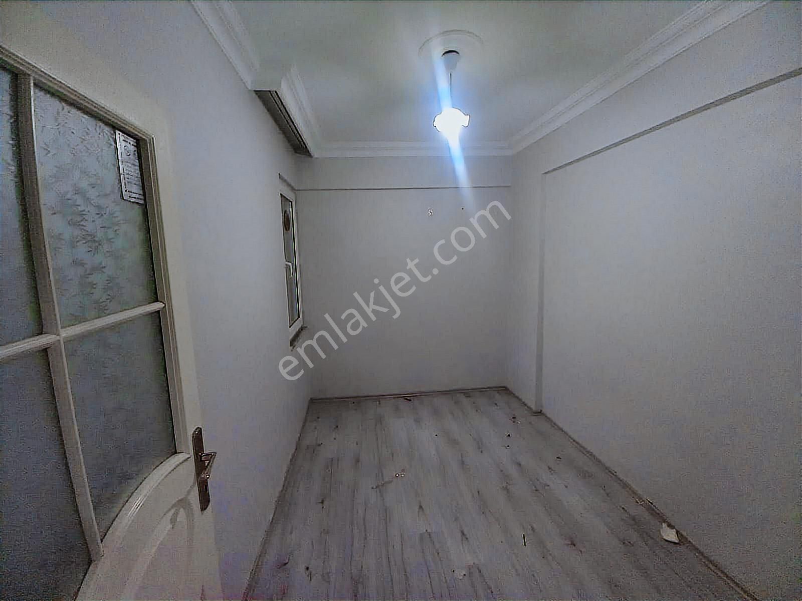 Atatürk Caddesi Üzeri Asansörlü Kiralık 3+1 Daîre - Görsel 2