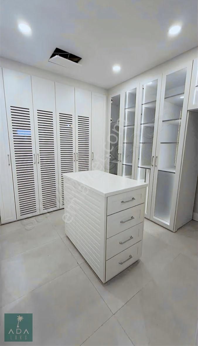 Çekmeköy Çınarköy Emlak Konutlarında 5+2 Lüks Villa - Görsel 14