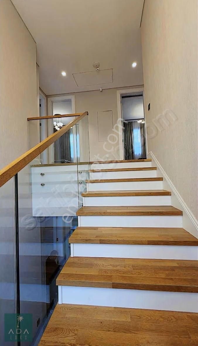 Çekmeköy Çınarköy Emlak Konutlarında 5+2 Lüks Villa - Görsel 33