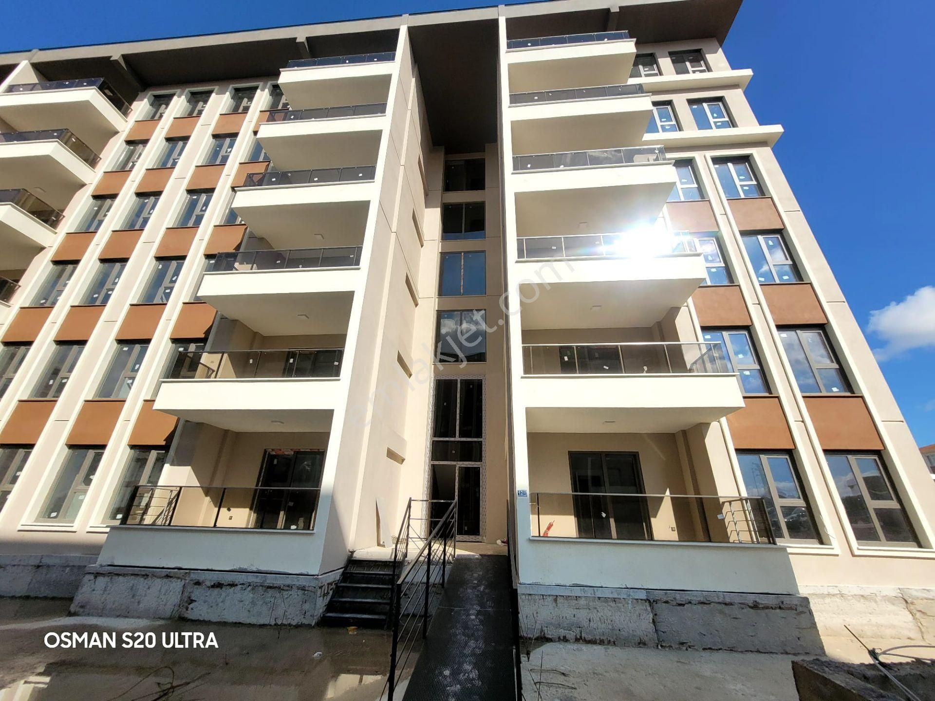 Bölgenin En Lüks Arakat Veysel Karani Cad.kenarı Eminevime Uygun Yüksek Krediye Uygun - Görsel 6