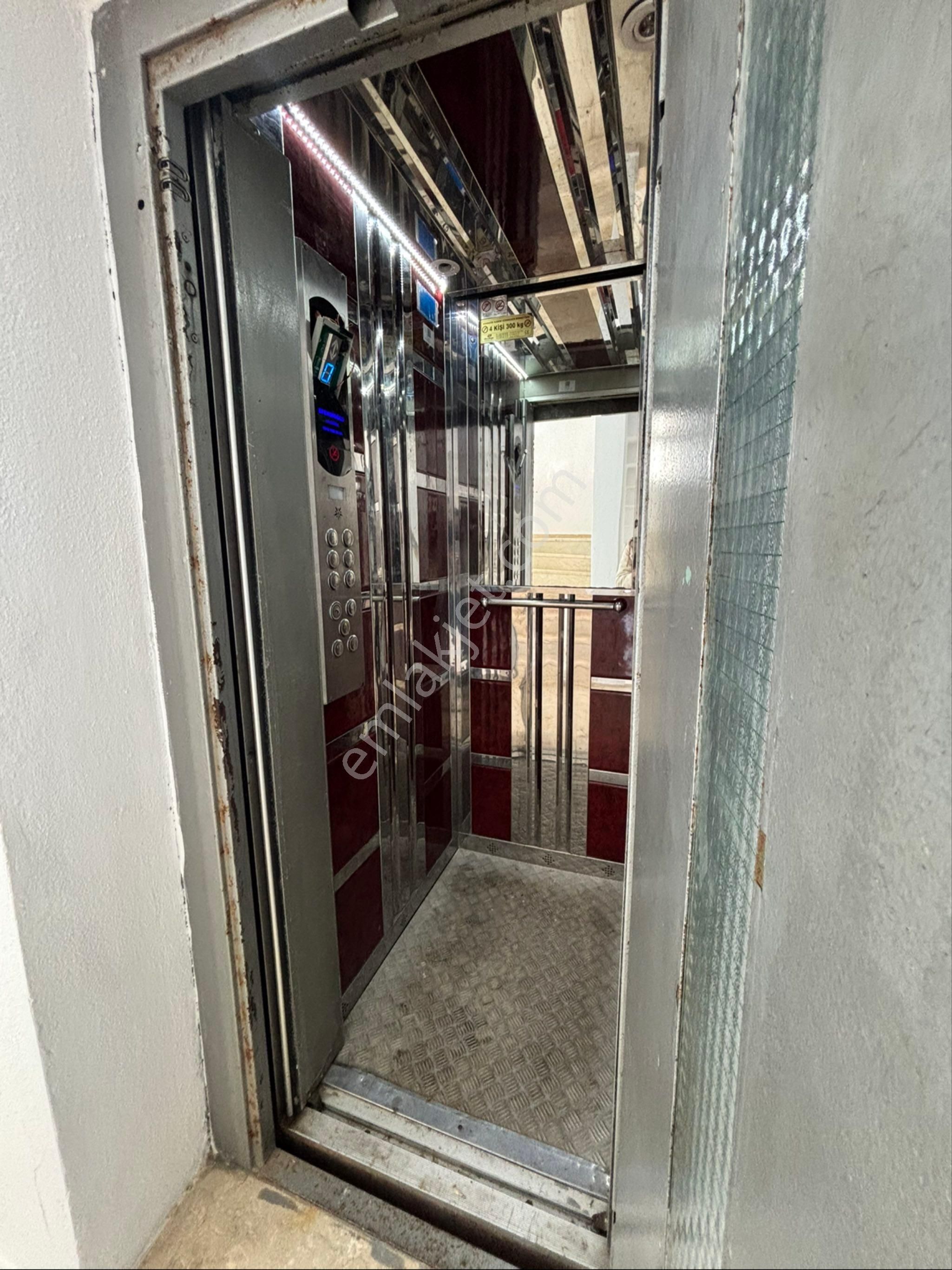 Alanya Konaklı Simge Sitesi Denize Sıfır Satılık 2+1 Eşyalı Daire - Görsel 21