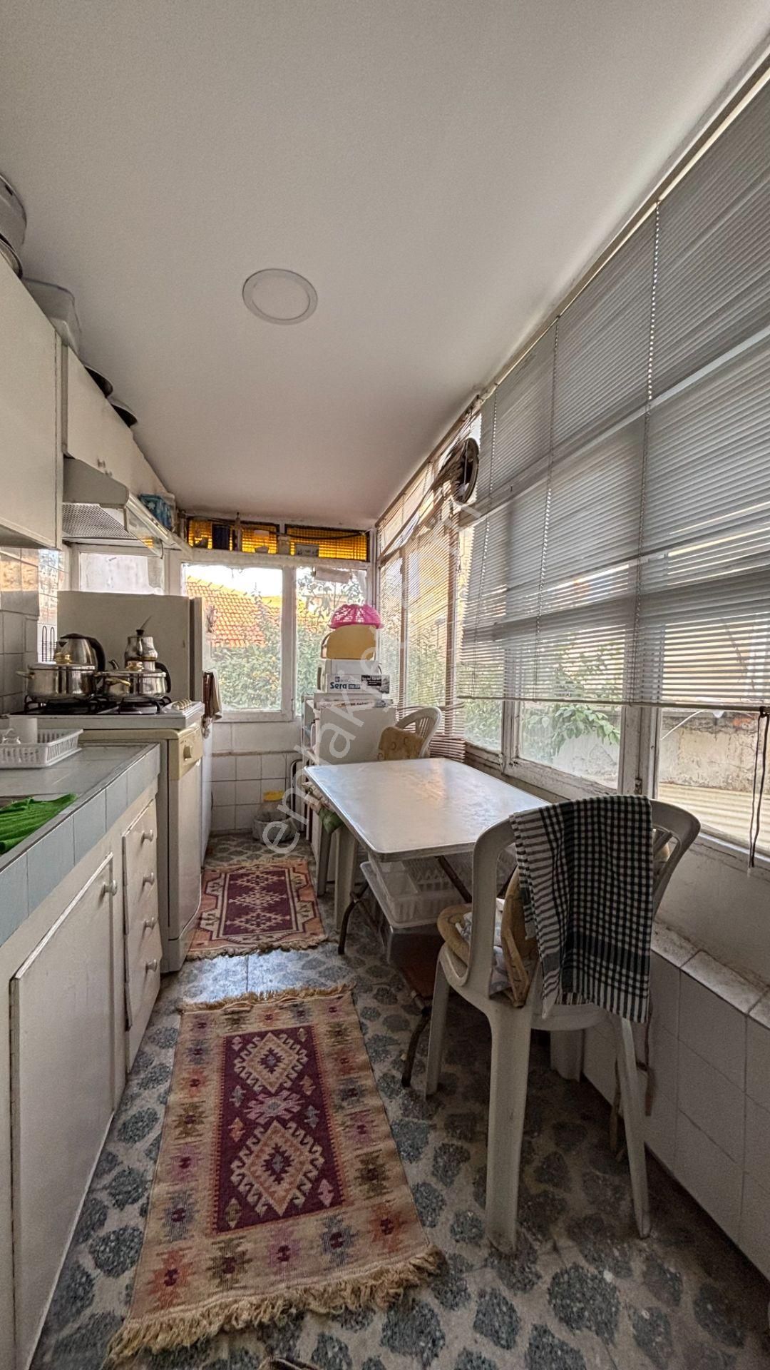 İki Katlı Bahçeli Merkezi Konumlu Müstakil Ev Konak Mirali Mh. - Görsel 15