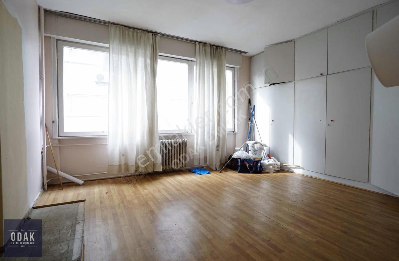 Odak'tan Moda Burnu Kort Apartmanı'nda Otoparklı 2.kat - Görsel 4