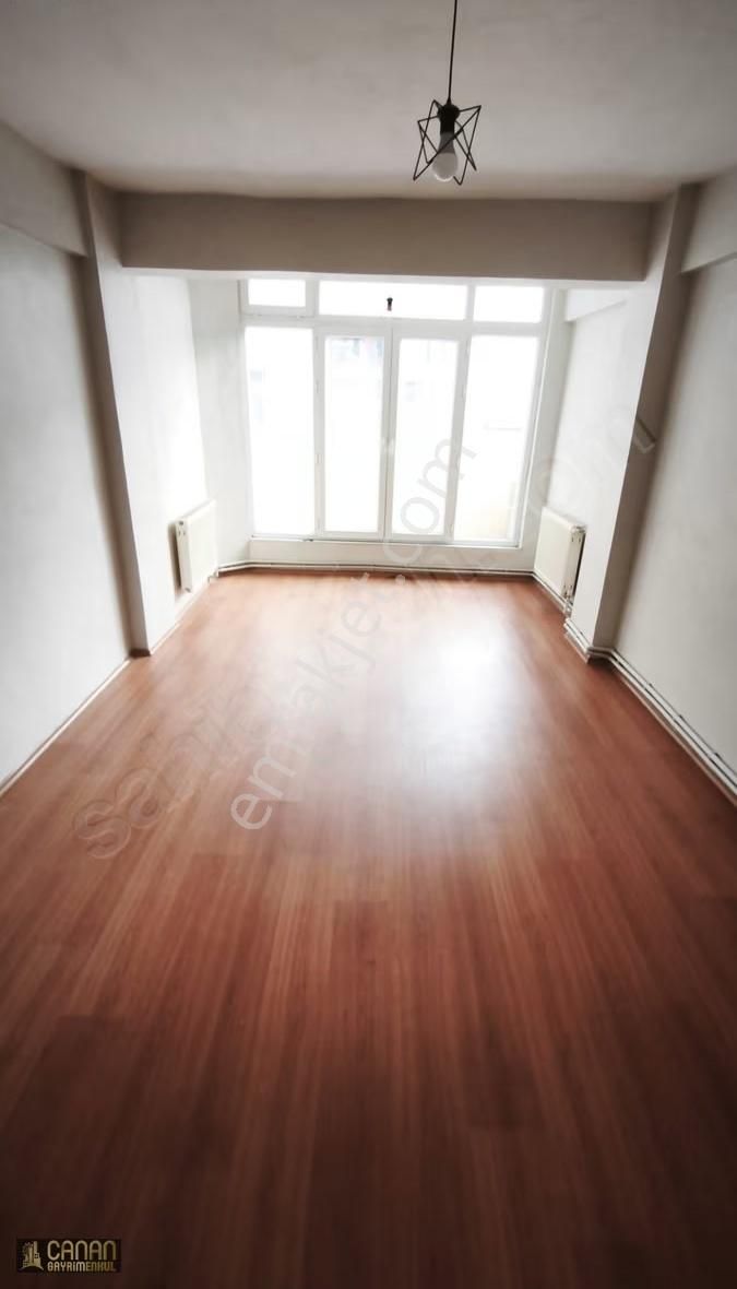 Kartal Topsevi'de Kiralık 2+1 Daire - 80m² - Görsel 15