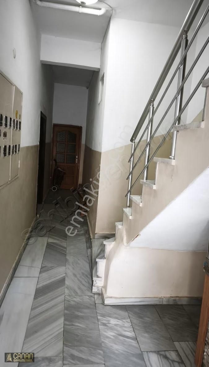 Kartal Topsevi'de Kiralık 2+1 Daire - 80m² - Görsel 17