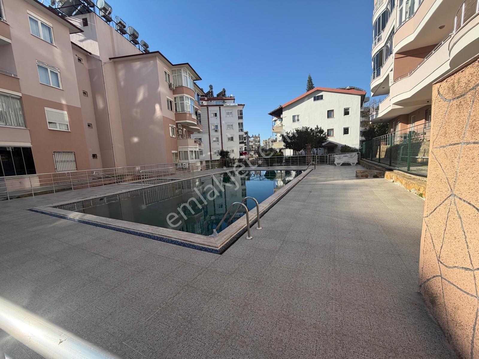 Alanya Avsallarda 2+1 Ayrı Mutfak 130 M2 Acil Satılık Daire - Görsel 5