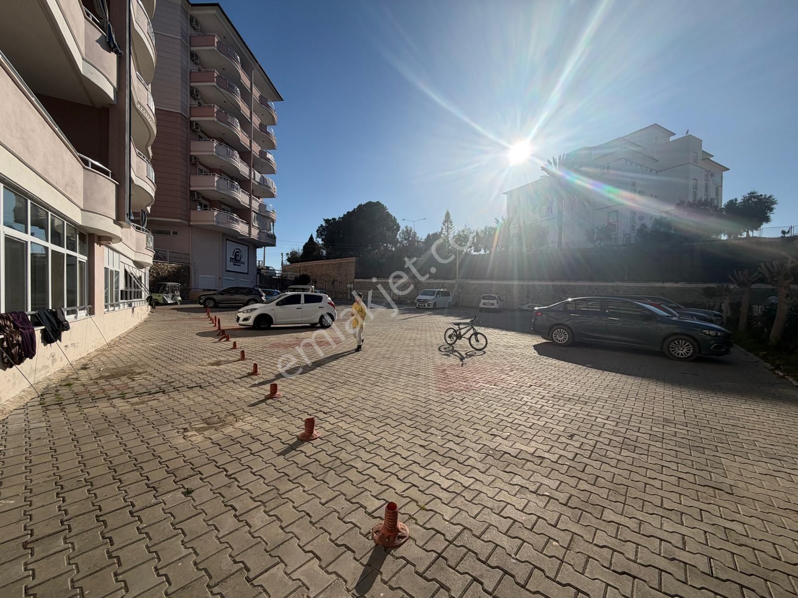Alanya Avsallarda 2+1 Ayrı Mutfak 130 M2 Acil Satılık Daire - Görsel 4