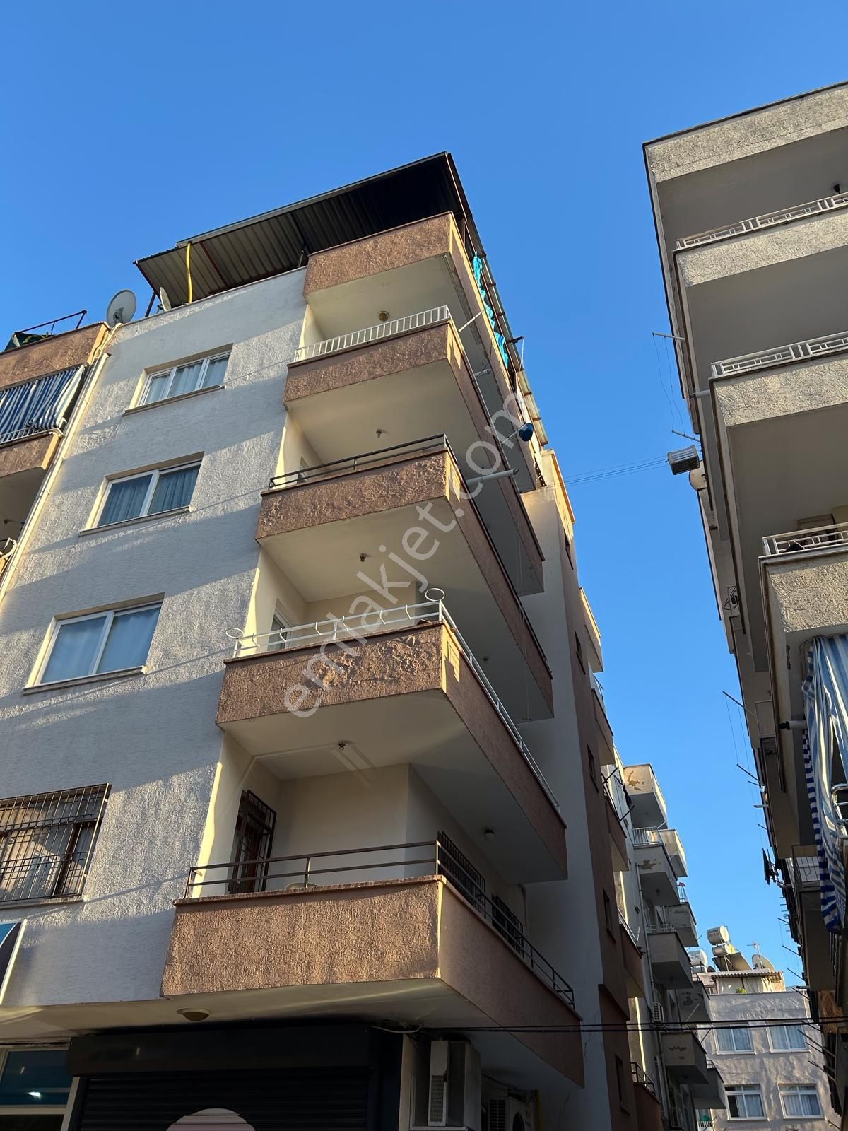 Thor'dan Pozcu Alanya Sokağı Çaprazında Satılık 3+1 Yapılı Daire - Görsel 2