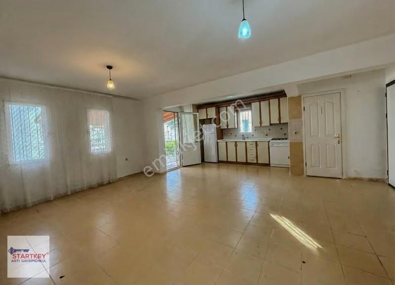 Yenifoça Marina Yakını Satılık 3+1 Teraslı Yazlık - Görsel 20