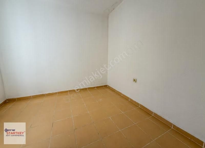 Yenifoça Marina Yakını Satılık 3+1 Teraslı Yazlık - Görsel 16