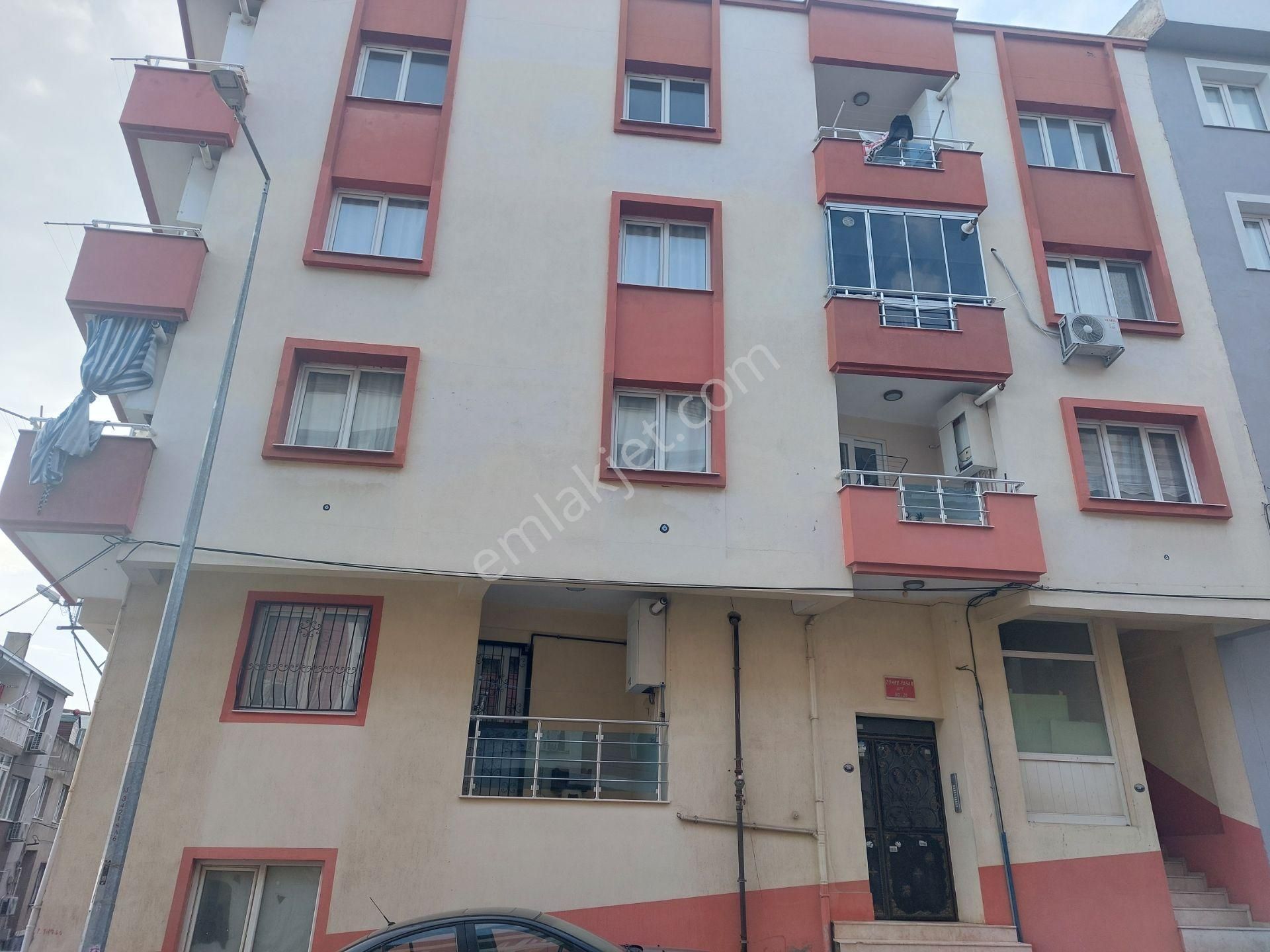 Buca Yıldız Mah. Kapalı Mutfak D.gazlı 85m2 2+1 Daire - Görsel 3