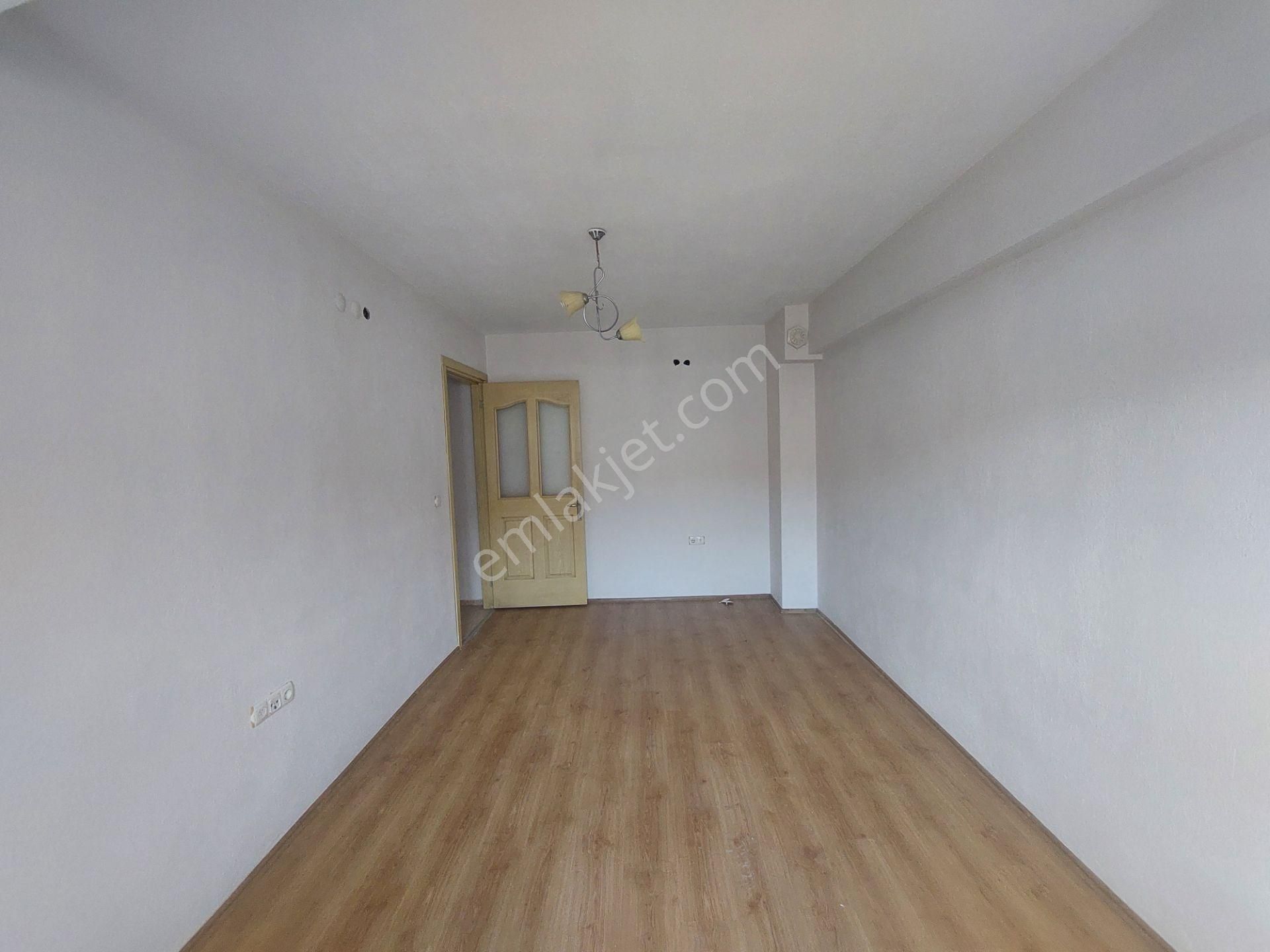 Buca Yıldız Mah. Kapalı Mutfak D.gazlı 85m2 2+1 Daire - Görsel 5