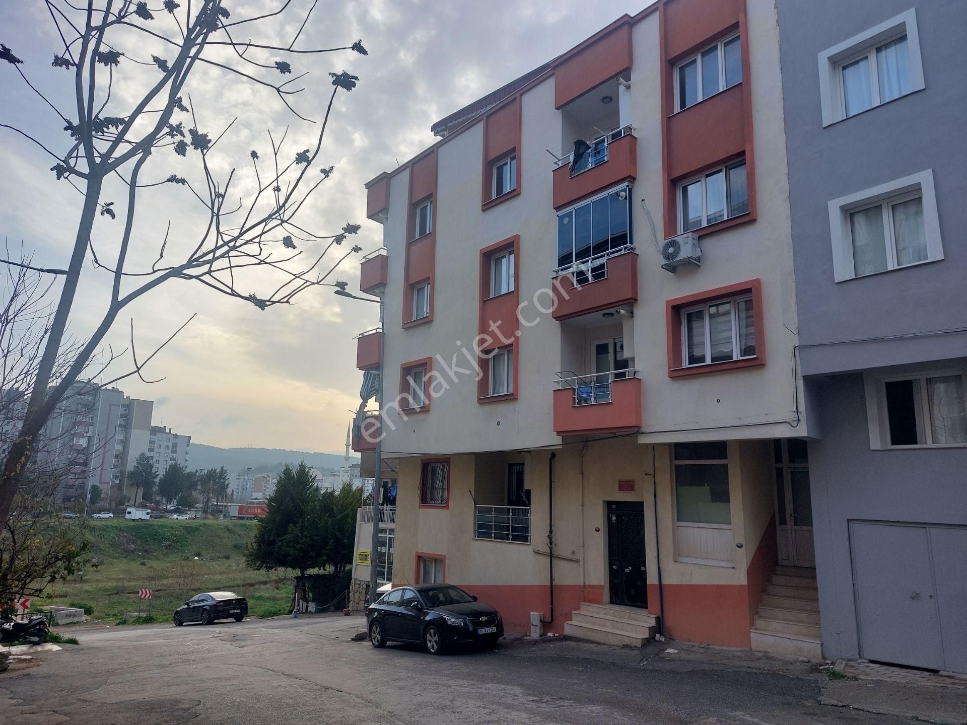 Buca Yıldız Mah. Kapalı Mutfak D.gazlı 85m2 2+1 Daire - Görsel 4