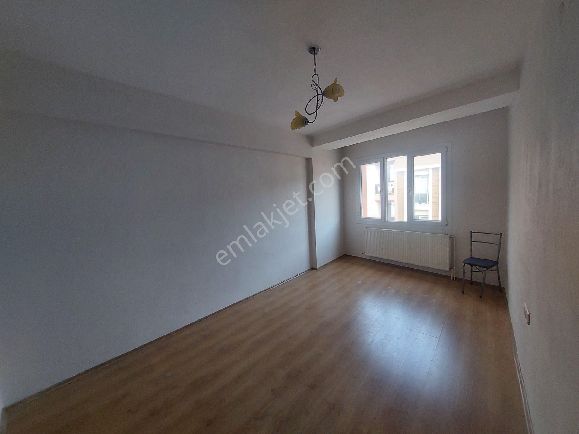 Buca Yıldız Mah. Kapalı Mutfak D.gazlı 85m2 2+1 Daire - Görsel 8