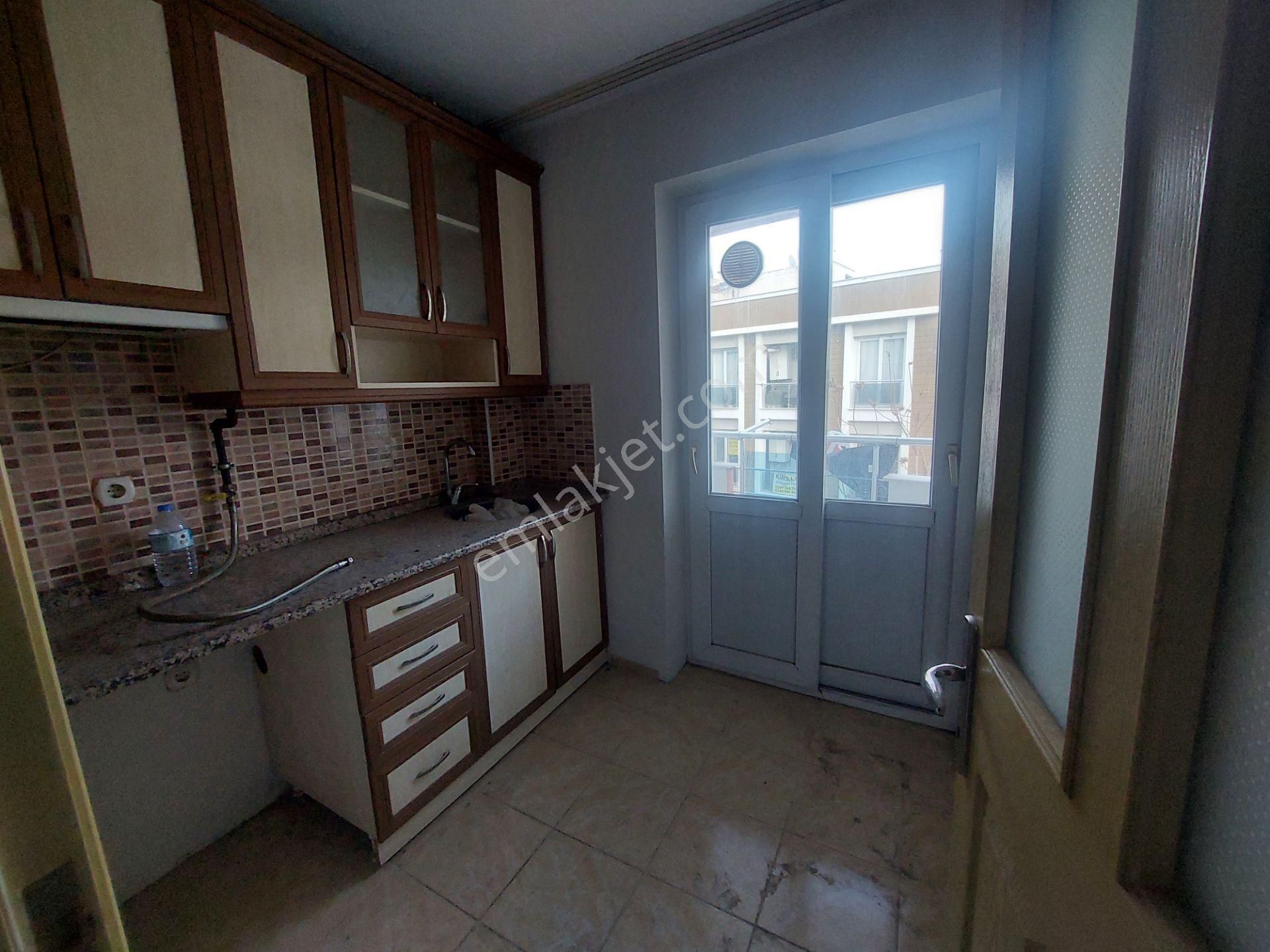 Buca Yıldız Mah. Kapalı Mutfak D.gazlı 85m2 2+1 Daire - Görsel 9