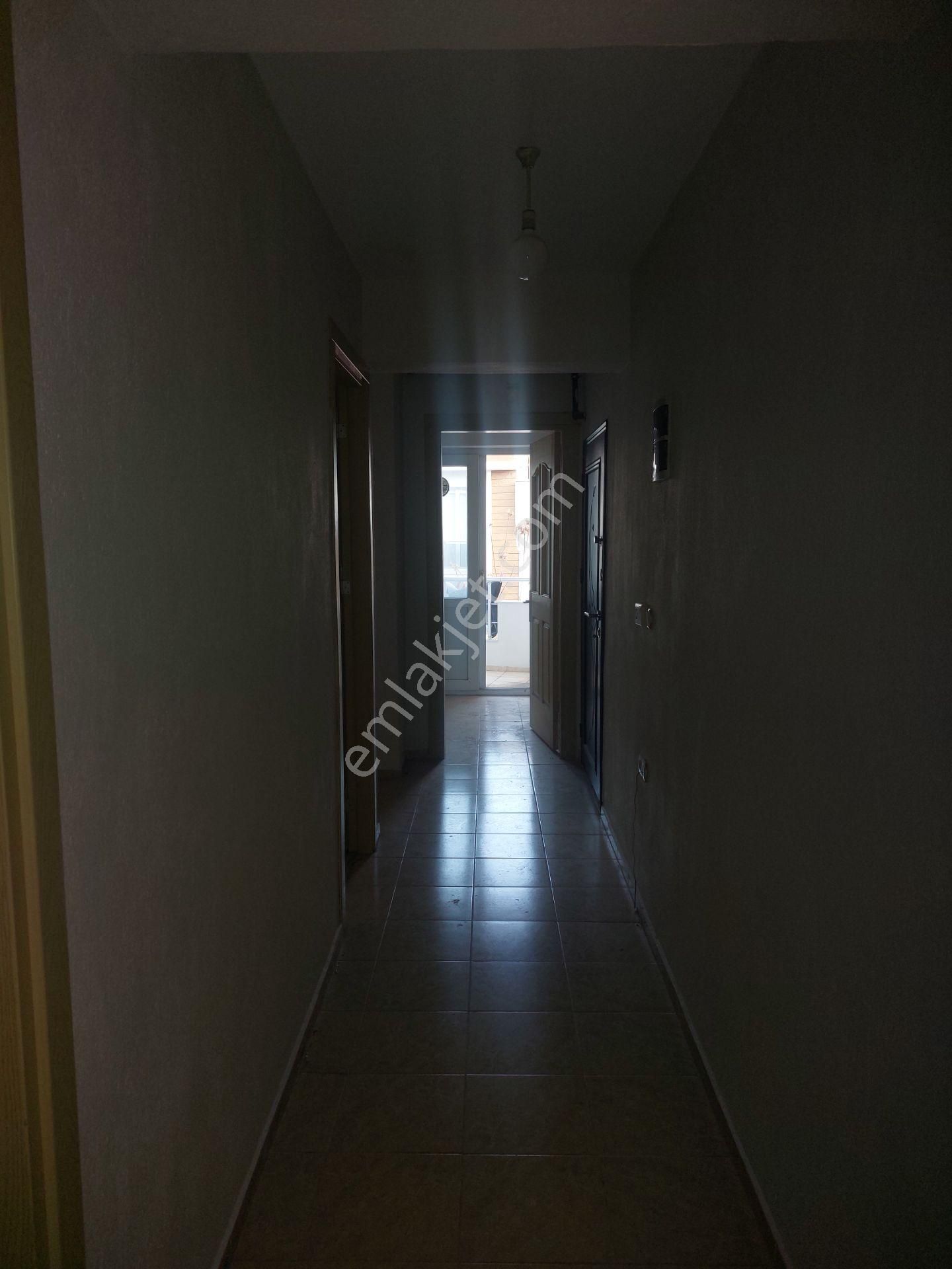 Buca Yıldız Mah. Kapalı Mutfak D.gazlı 85m2 2+1 Daire - Görsel 16