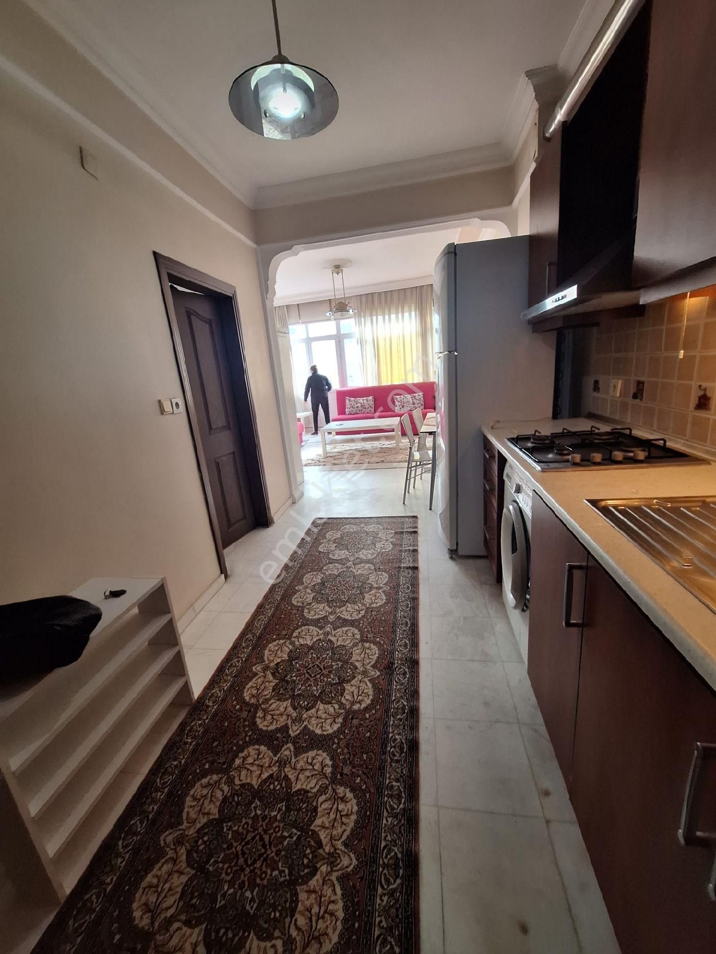 Sarıyer Büyükdere Mahallesinde 1+1 Temiz Eşyalı Kiralık - Görsel 10