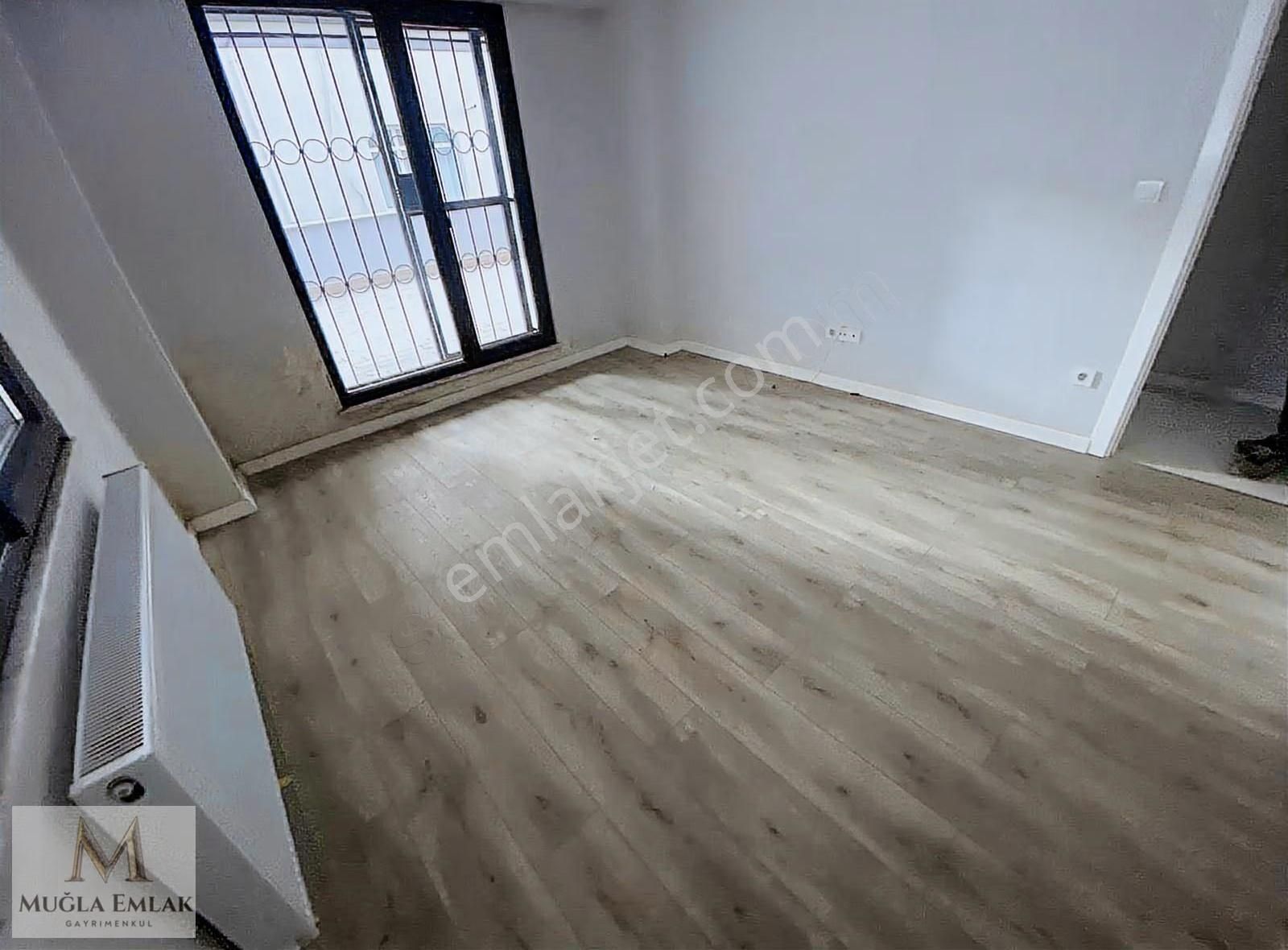 Muğla Emlaktan Bağlarbaşında Otoparklı 75m 2+1 Asansörlü Daire - Görsel 6