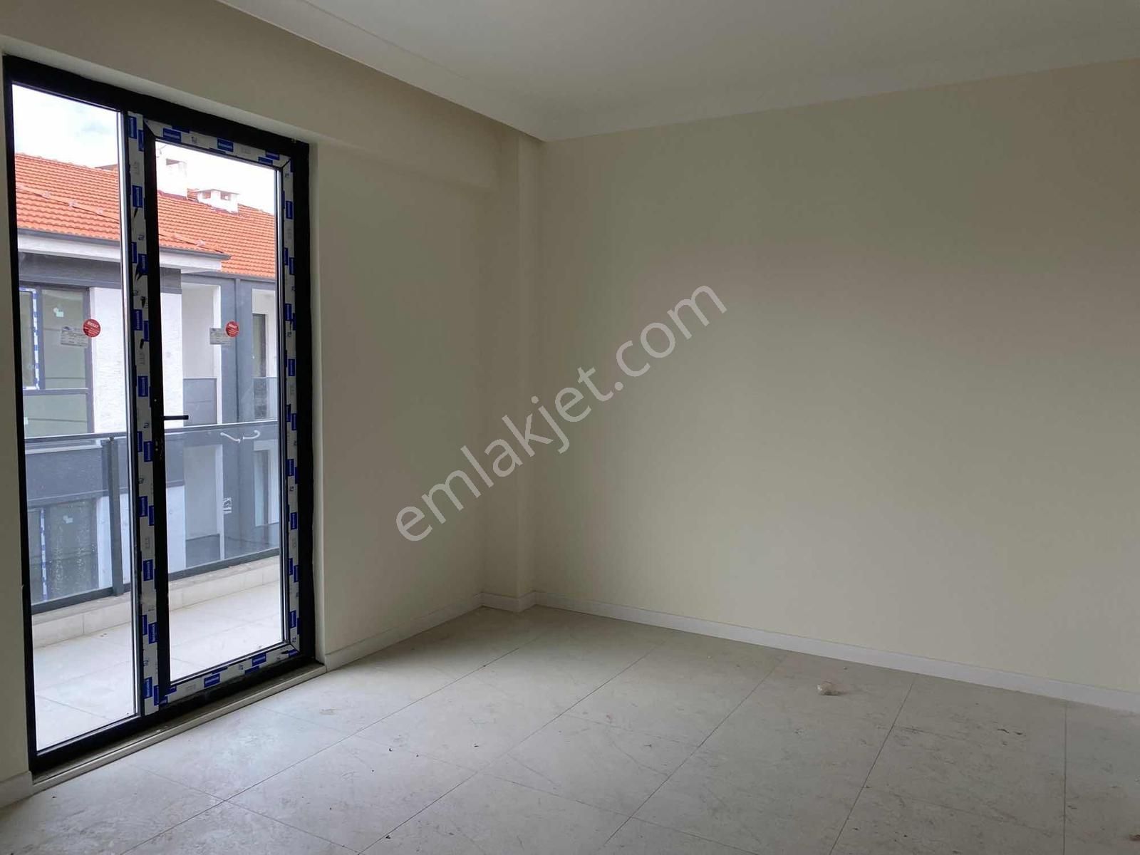 Ayhan Hepdiker Den Arifiye Fatih Mahallesi 135m2 3+1 Daire - Görsel 8