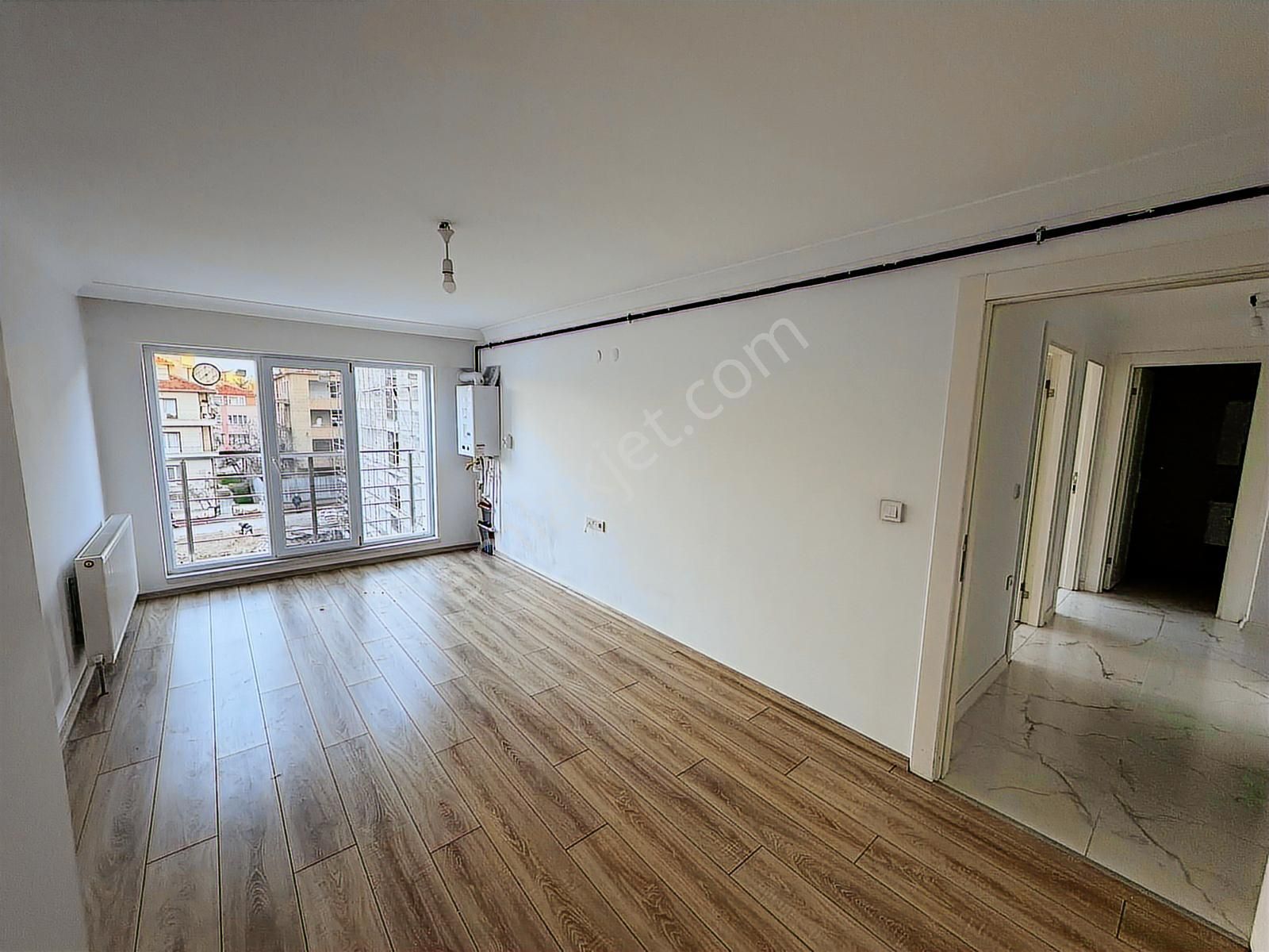 Arel'den Yücetepe Akdeniz Cd Üstünde Yeni Bina 2 Kat Kombili 2+1 - Görsel 29