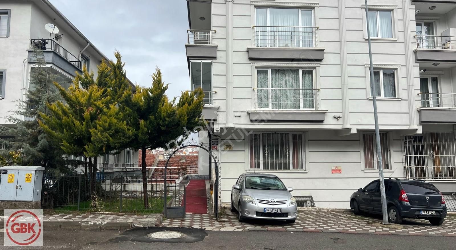Aşık Veyselde 3+1, 120 M²,asansörlü, Ara Kat Konforunda Satılık - Görsel 17