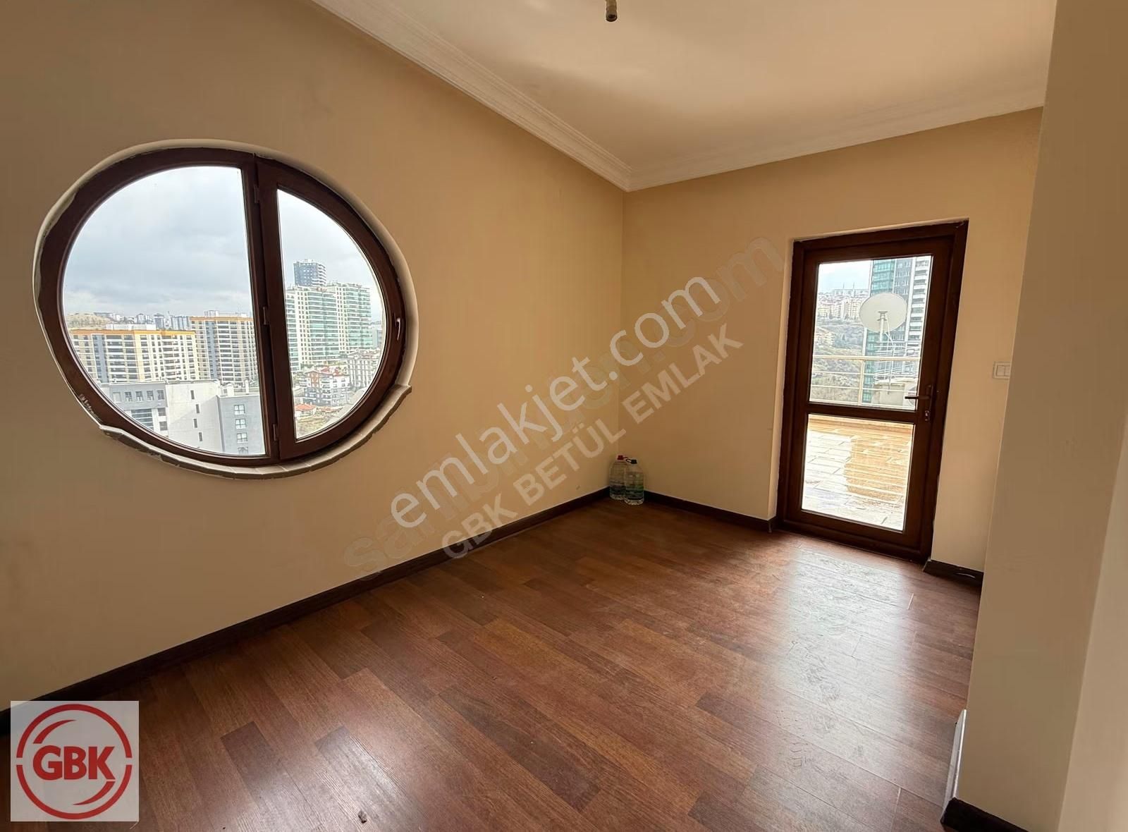 Açın Caddesi B.esat Yakını | Teraslı, Manzaralı Ve Geniş 3+1 - Görsel 14