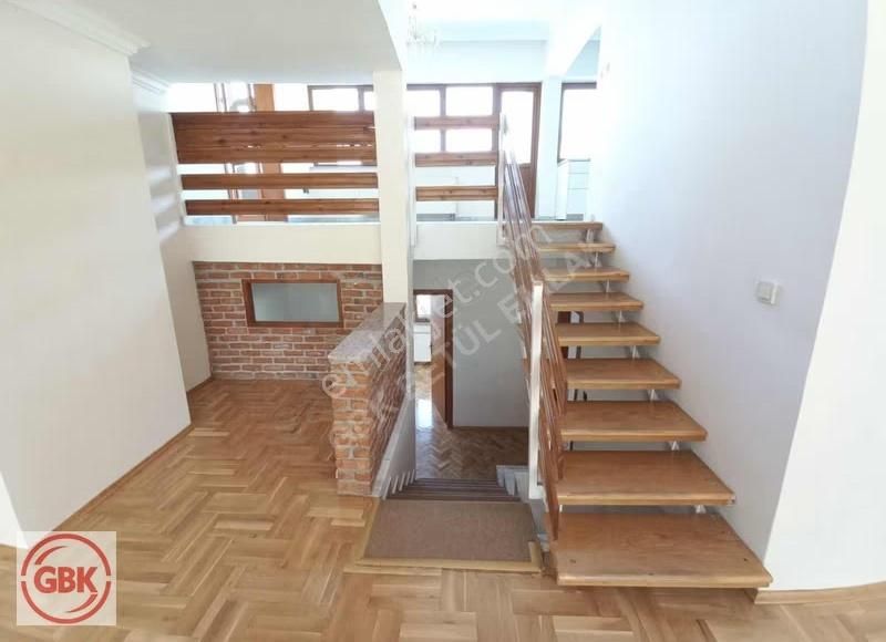 Oranda Katta Özel Tasarımlı 5+1 Tripleks | 280 M² - Görsel 11