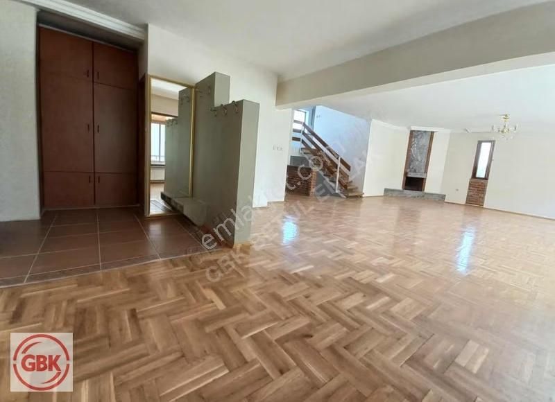 Oranda Katta Özel Tasarımlı 5+1 Tripleks | 280 M² - Görsel 15