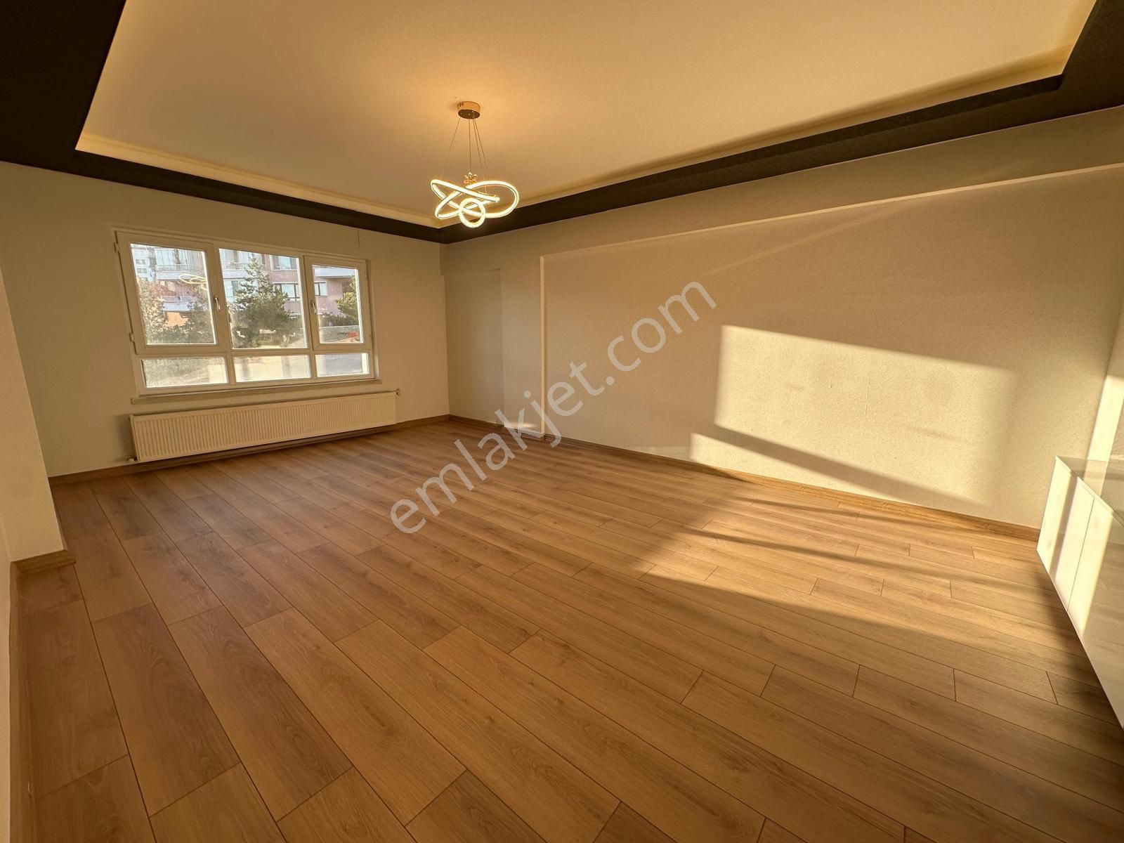 Osmangazi Mah Ultra Lüx Yapıda Orta Katta Asansörlü 3+1 - Görsel 8