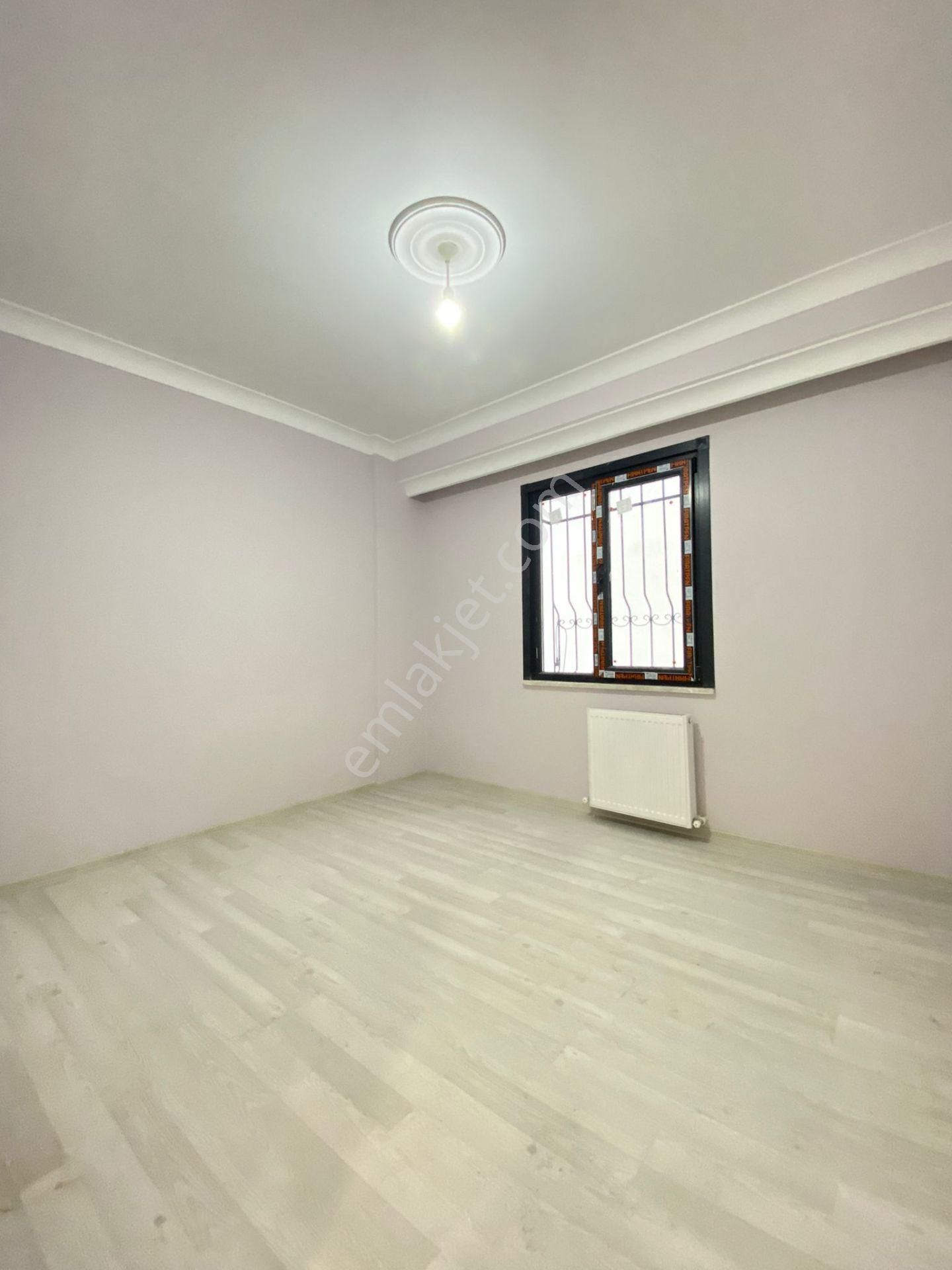 Türkiye Emlak Davutpaşa Mah 2+1 Kredili Bahçe Kat 90m2 Kod2703 - Görsel 4
